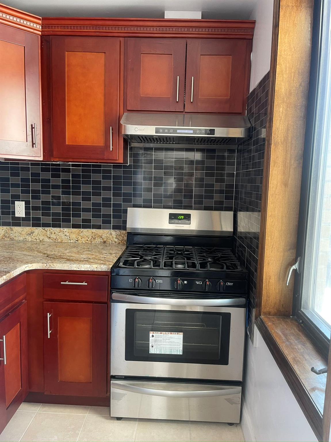 3063 31st Street # 702, Astoria, NY 11102