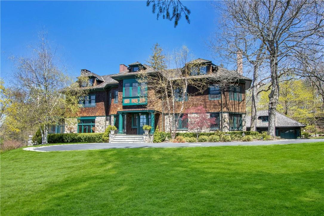 122 Circuit Road, Tuxedo Park, NY 10987