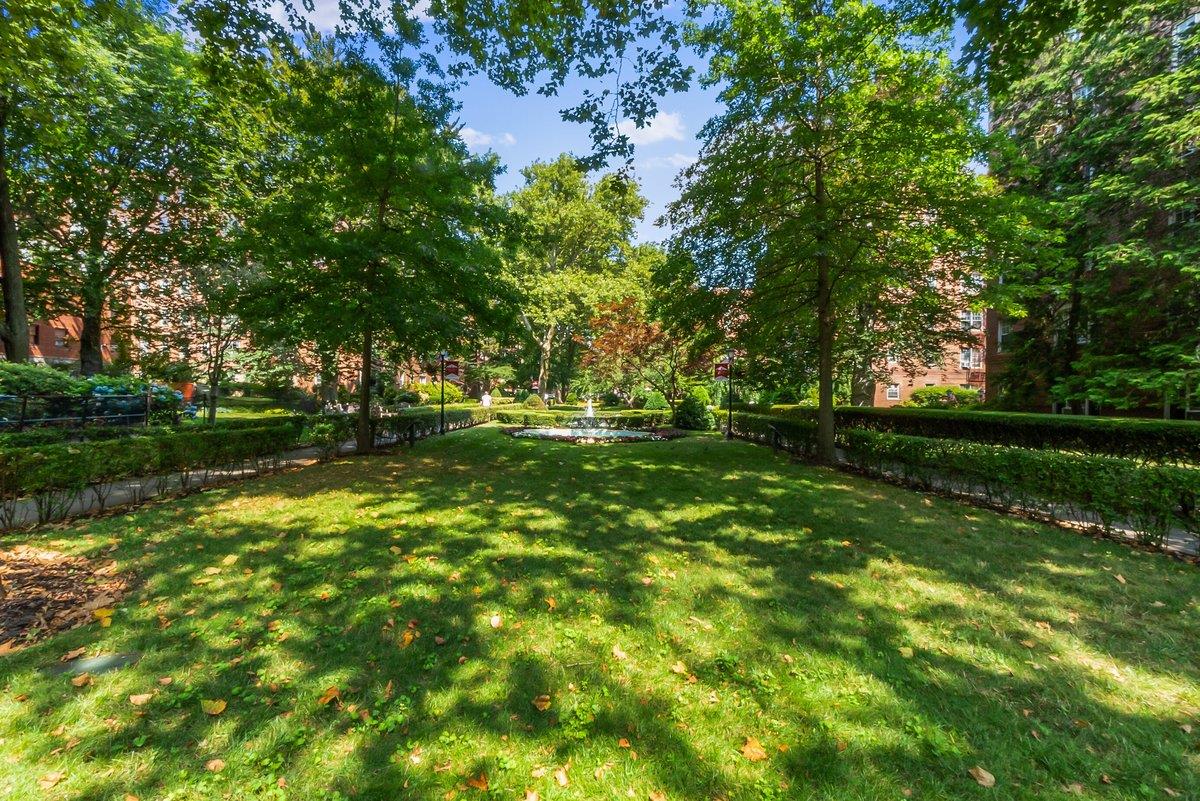 76-36 113th Street # 1A, Forest Hills, NY 11375