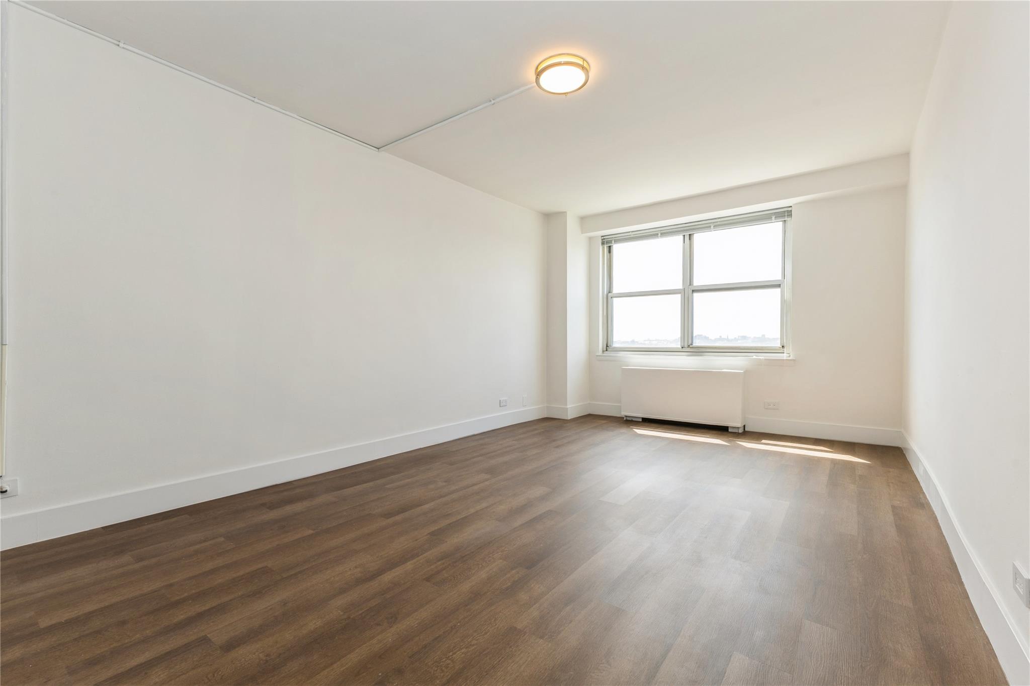 135 Ocean Parkway # 10L, Brooklyn, NY 11218