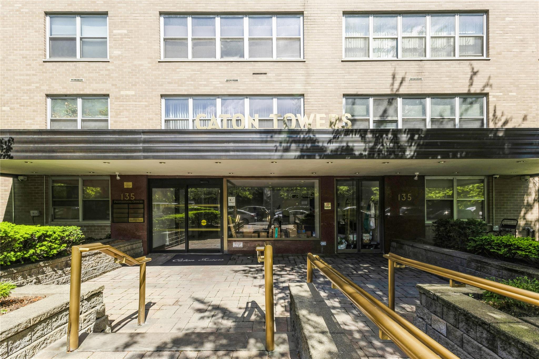 135 Ocean Parkway # 10L, Brooklyn, NY 11218