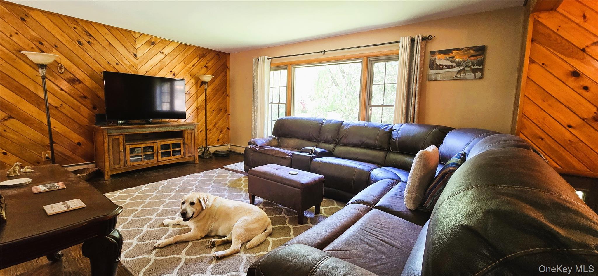 266 Sugar Loaf Road, Grahamsville, NY 12740