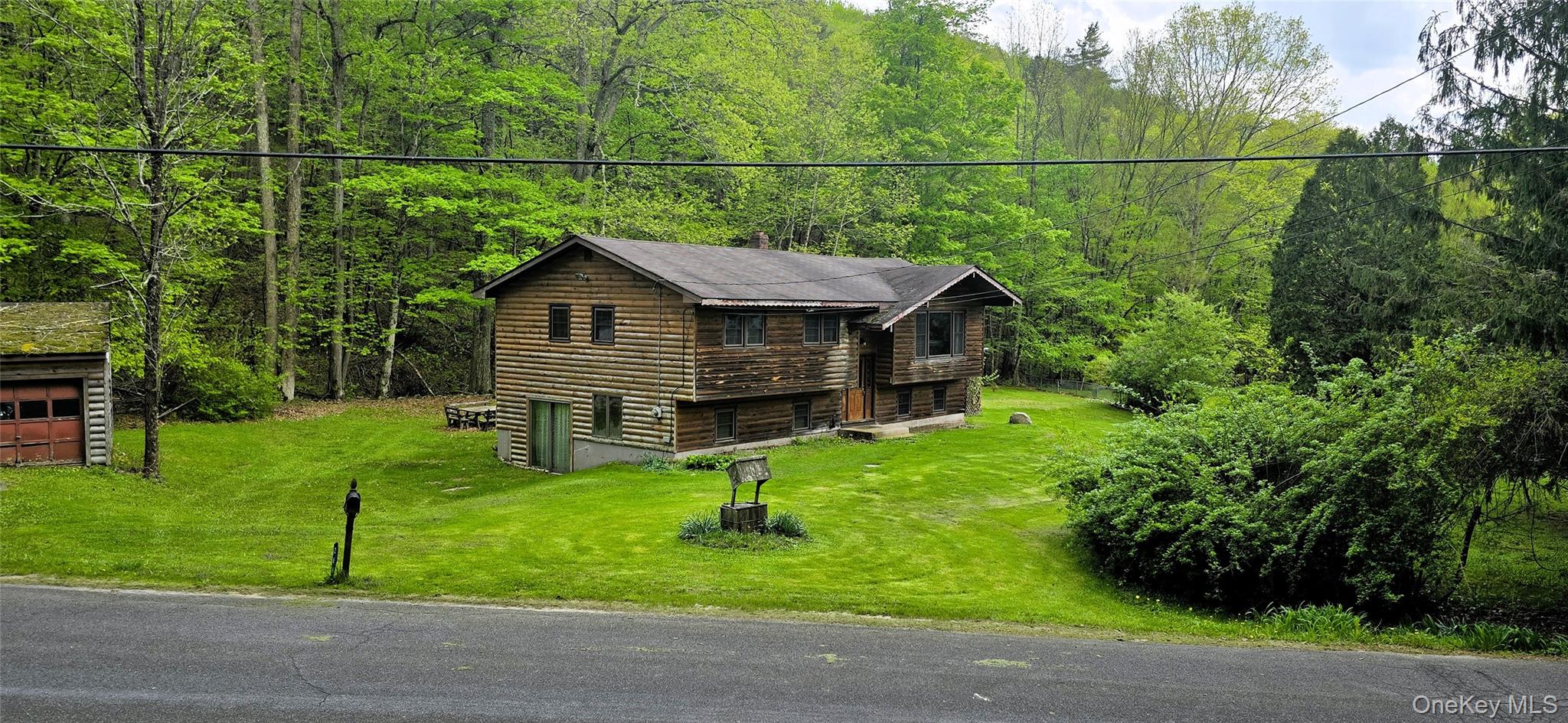 266 Sugar Loaf Road, Grahamsville, NY 12740