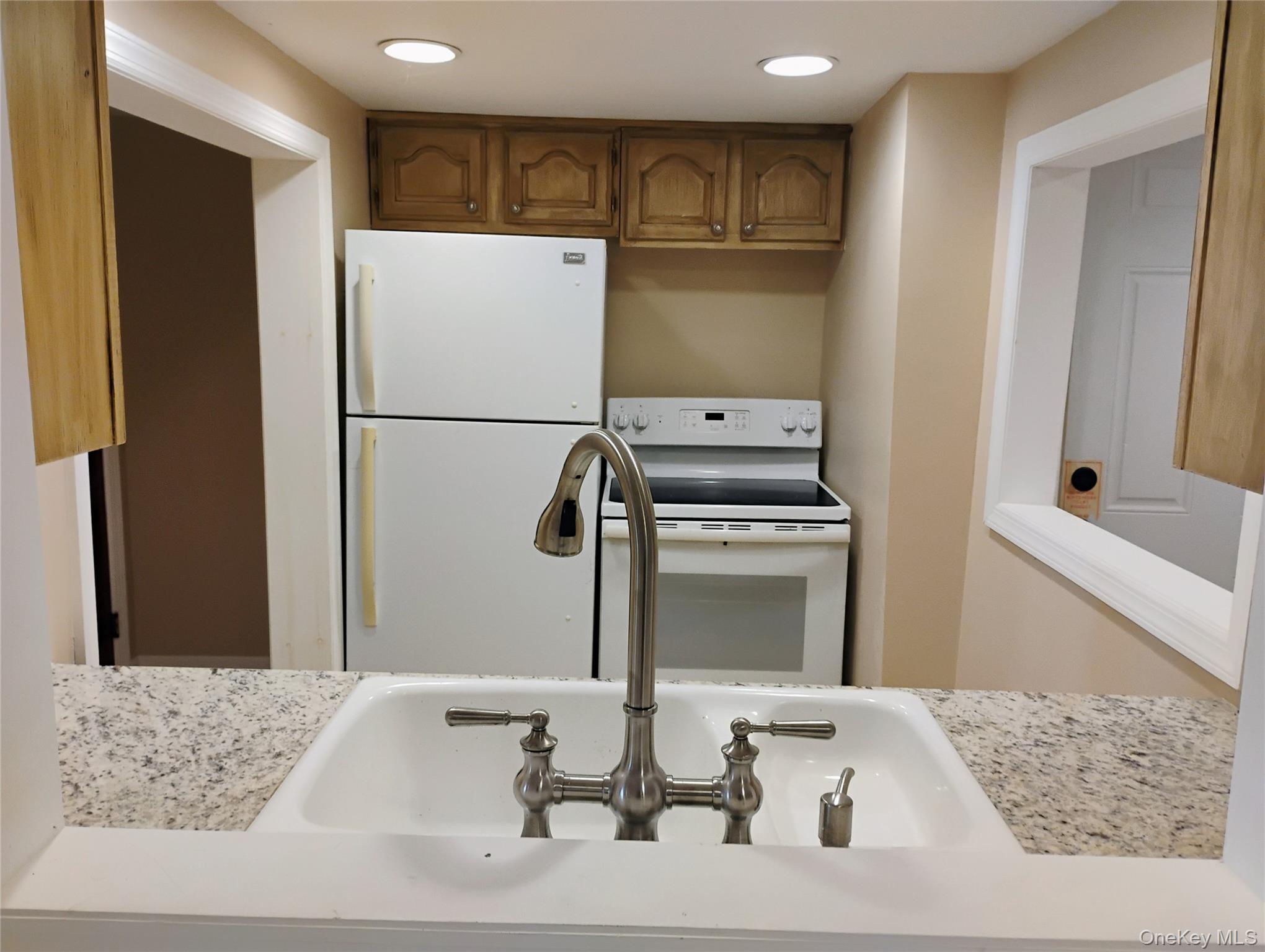 144 Reservoir Road, Marlboro, NY 12542