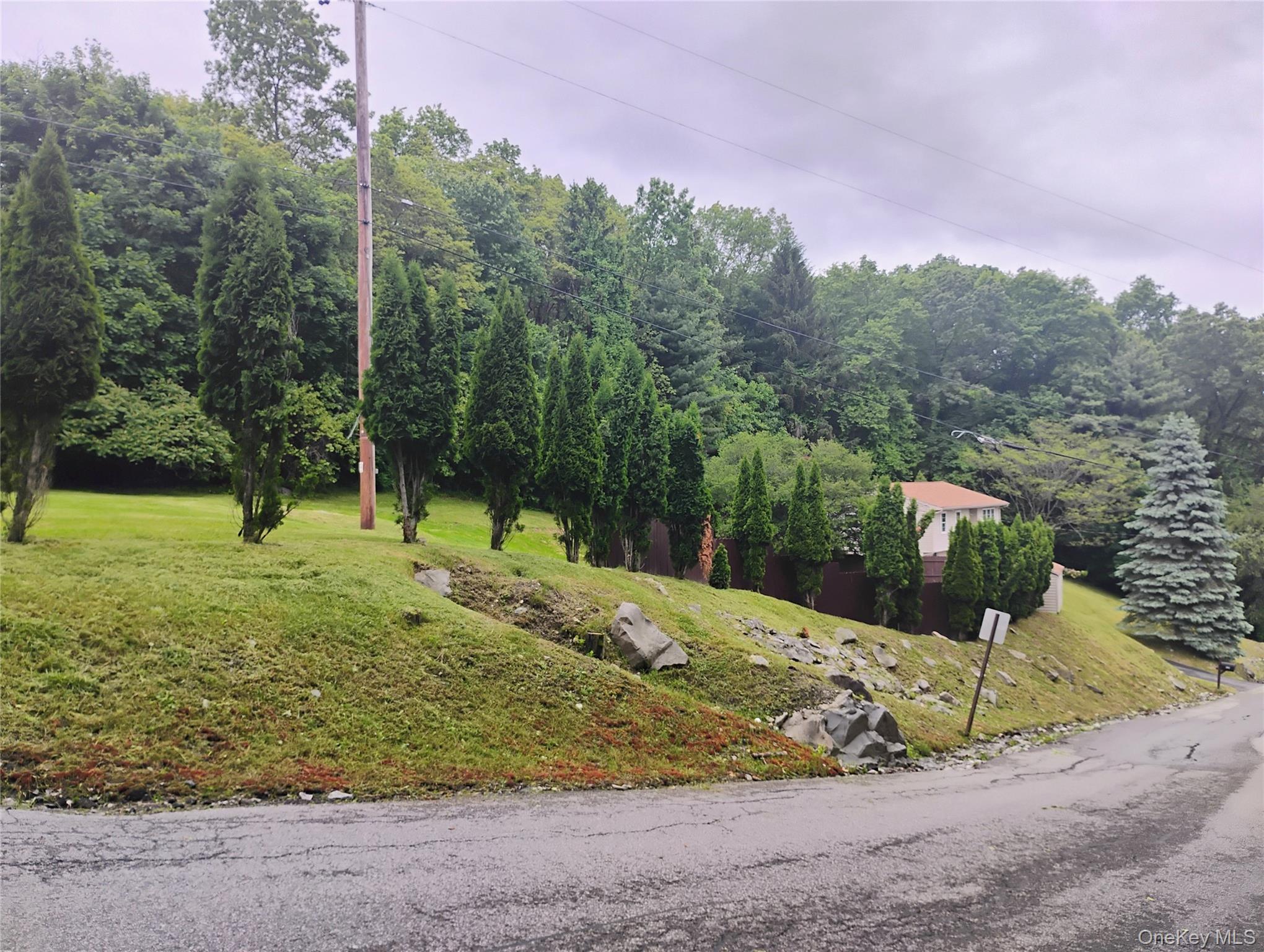 144 Reservoir Road, Marlboro, NY 12542