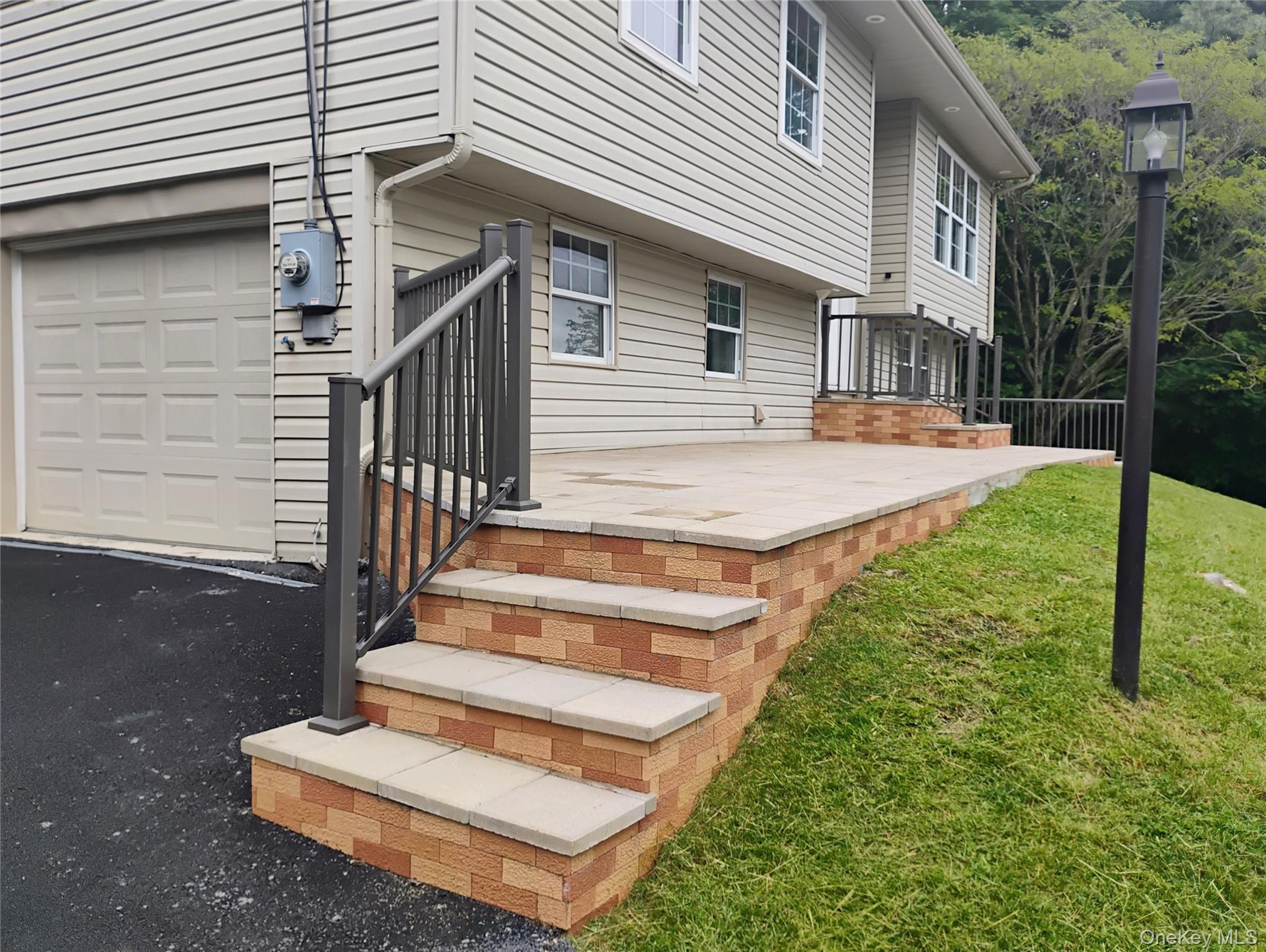 144 Reservoir Road, Marlboro, NY 12542