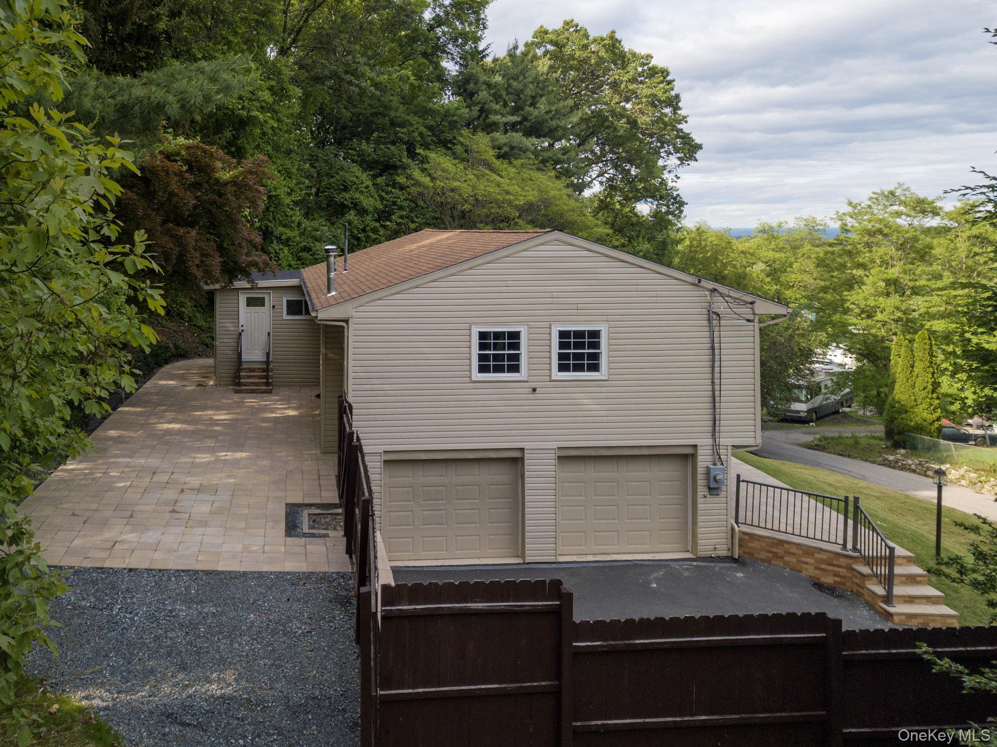 144 Reservoir Road, Marlboro, NY 12542