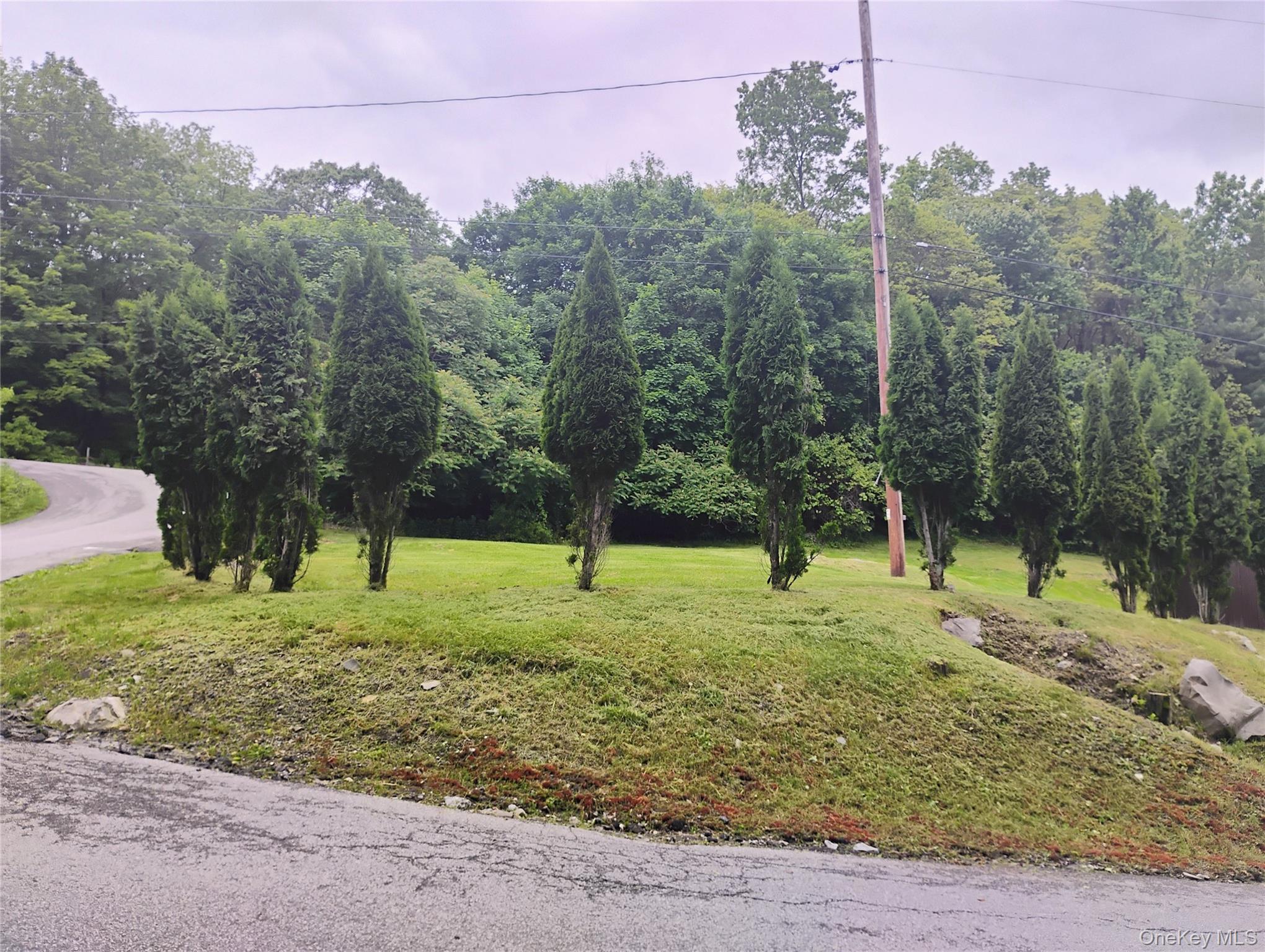 144 Reservoir Road, Marlboro, NY 12542