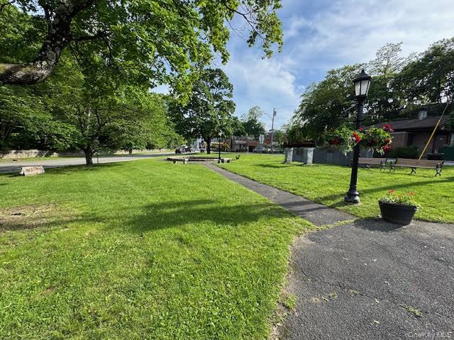 233 Main Street, Highland Falls, NY 10928