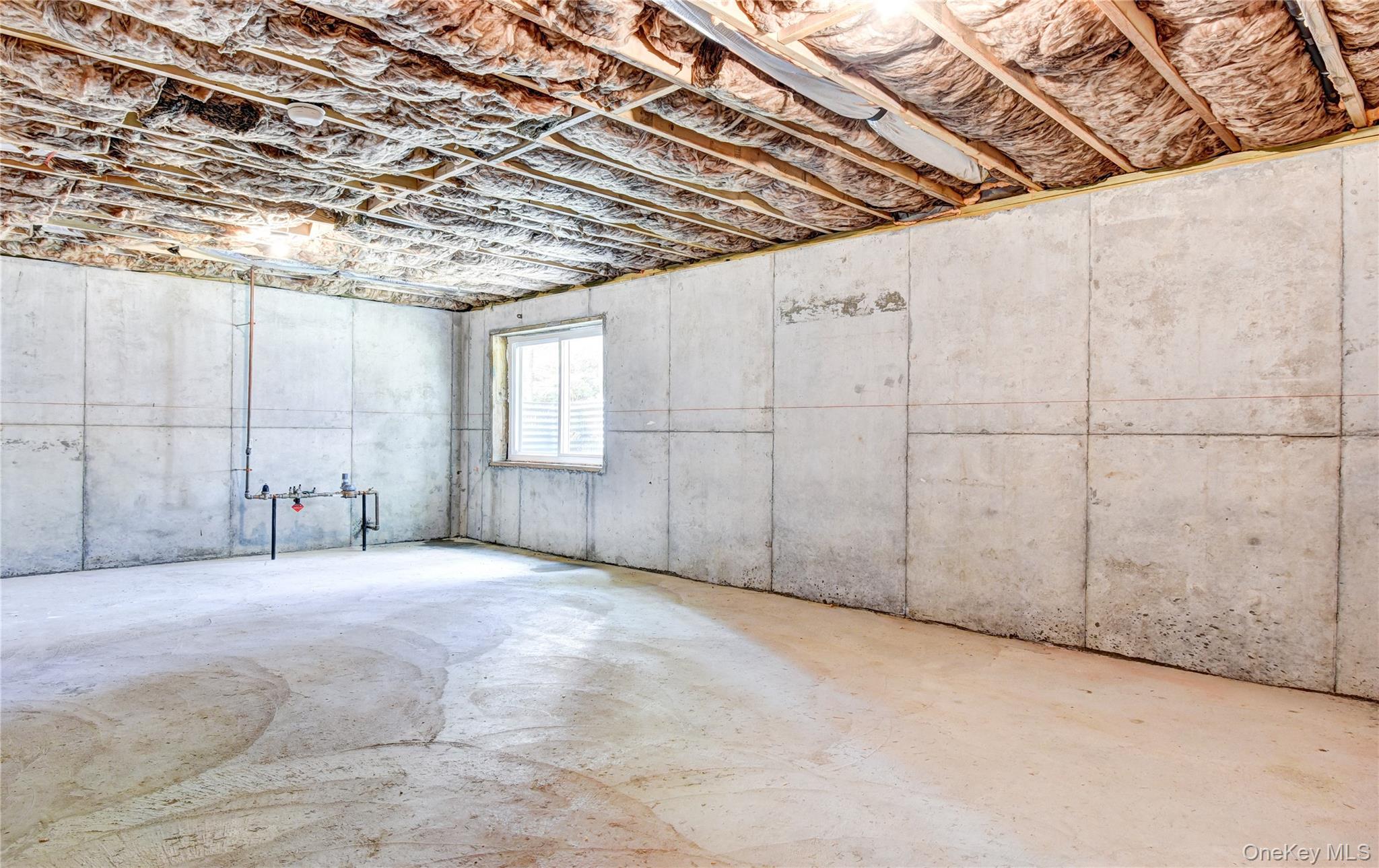 16 Black Gum Court, Newburgh, NY 12550