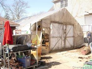 164 little east neck rd, West Babylon, NY 11704