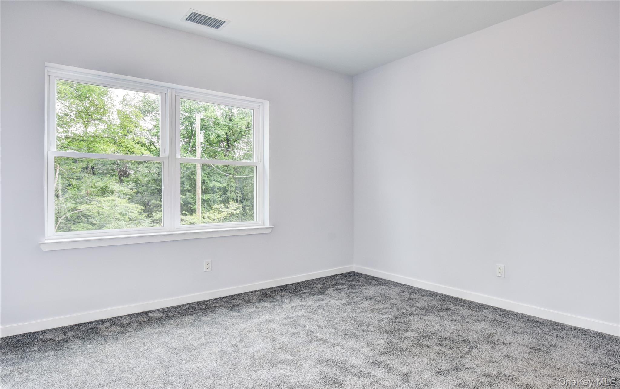 5 Black Gum Court, Newburgh, NY 12550