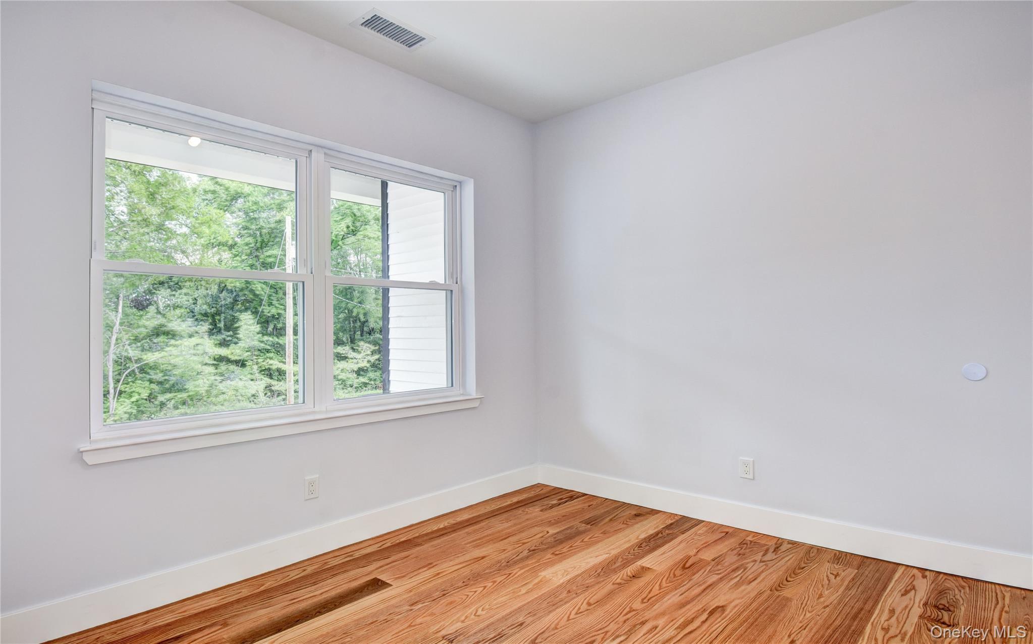 5 Black Gum Court, Newburgh, NY 12550