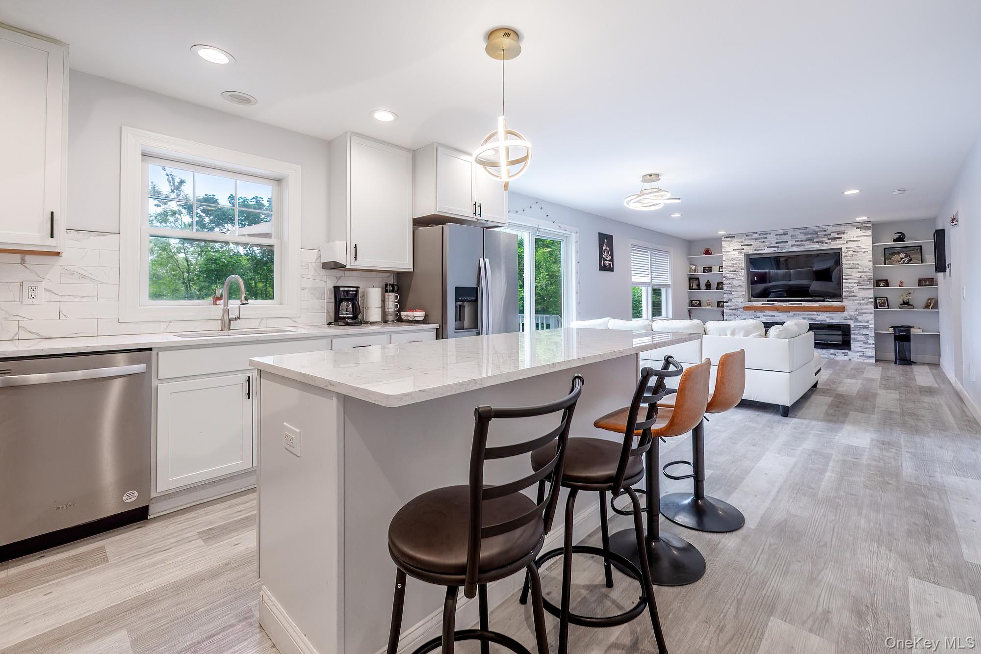 5 Teramar Way, White Plains, NY 10607