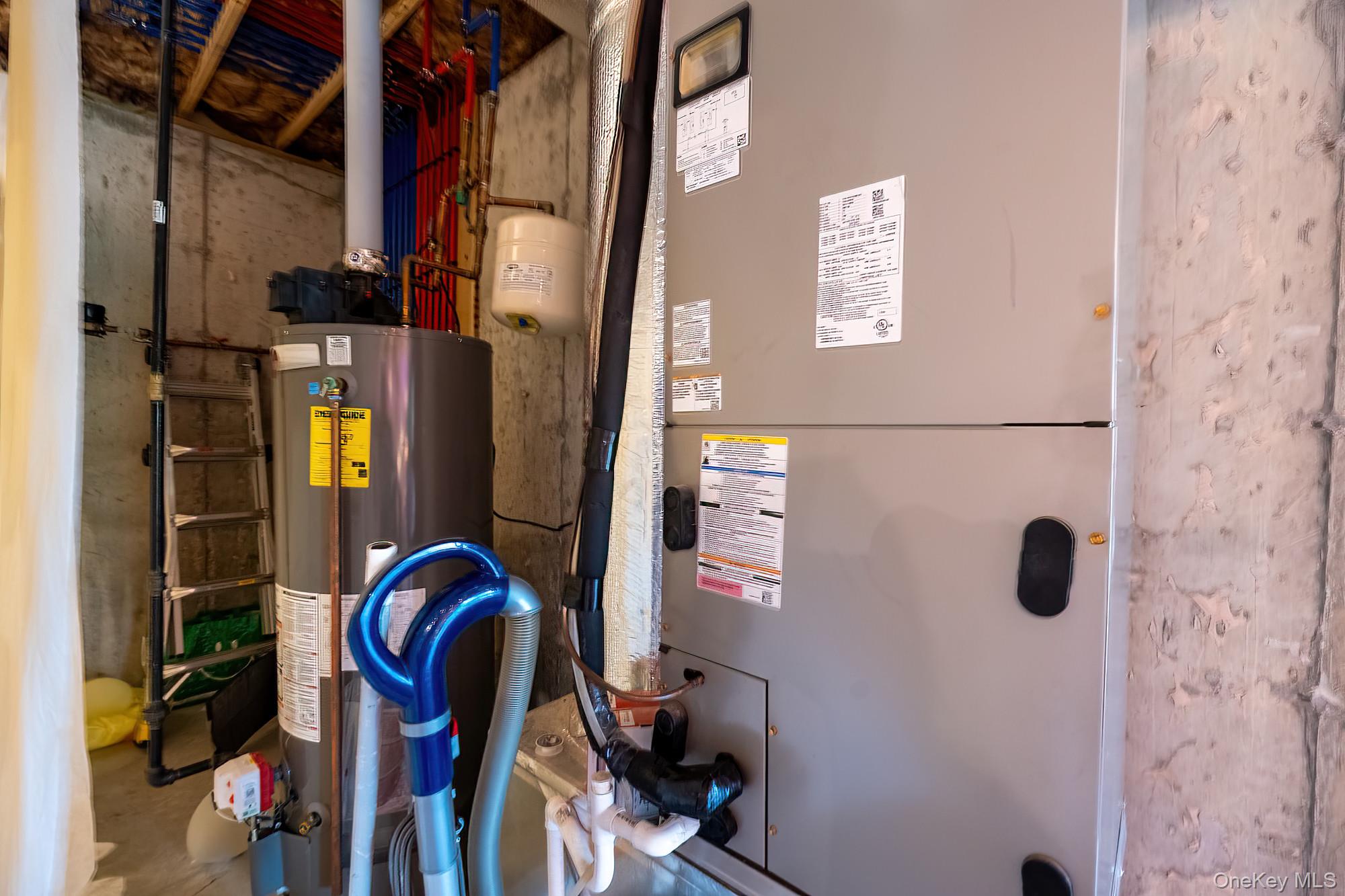 5 Teramar Way, White Plains, NY 10607