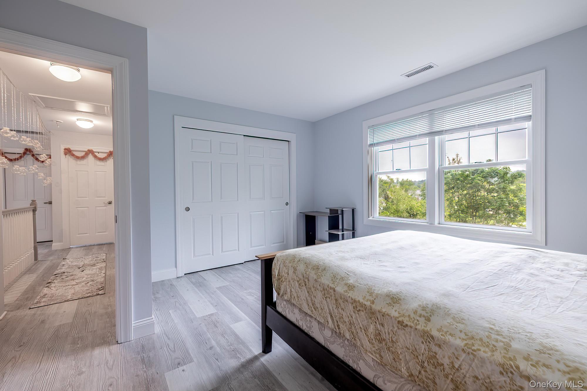 5 Teramar Way, White Plains, NY 10607