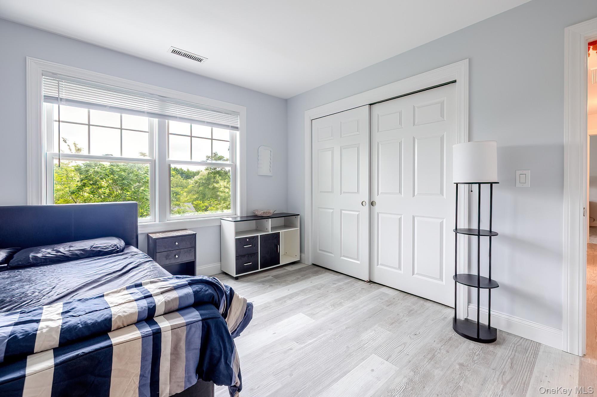 5 Teramar Way, White Plains, NY 10607