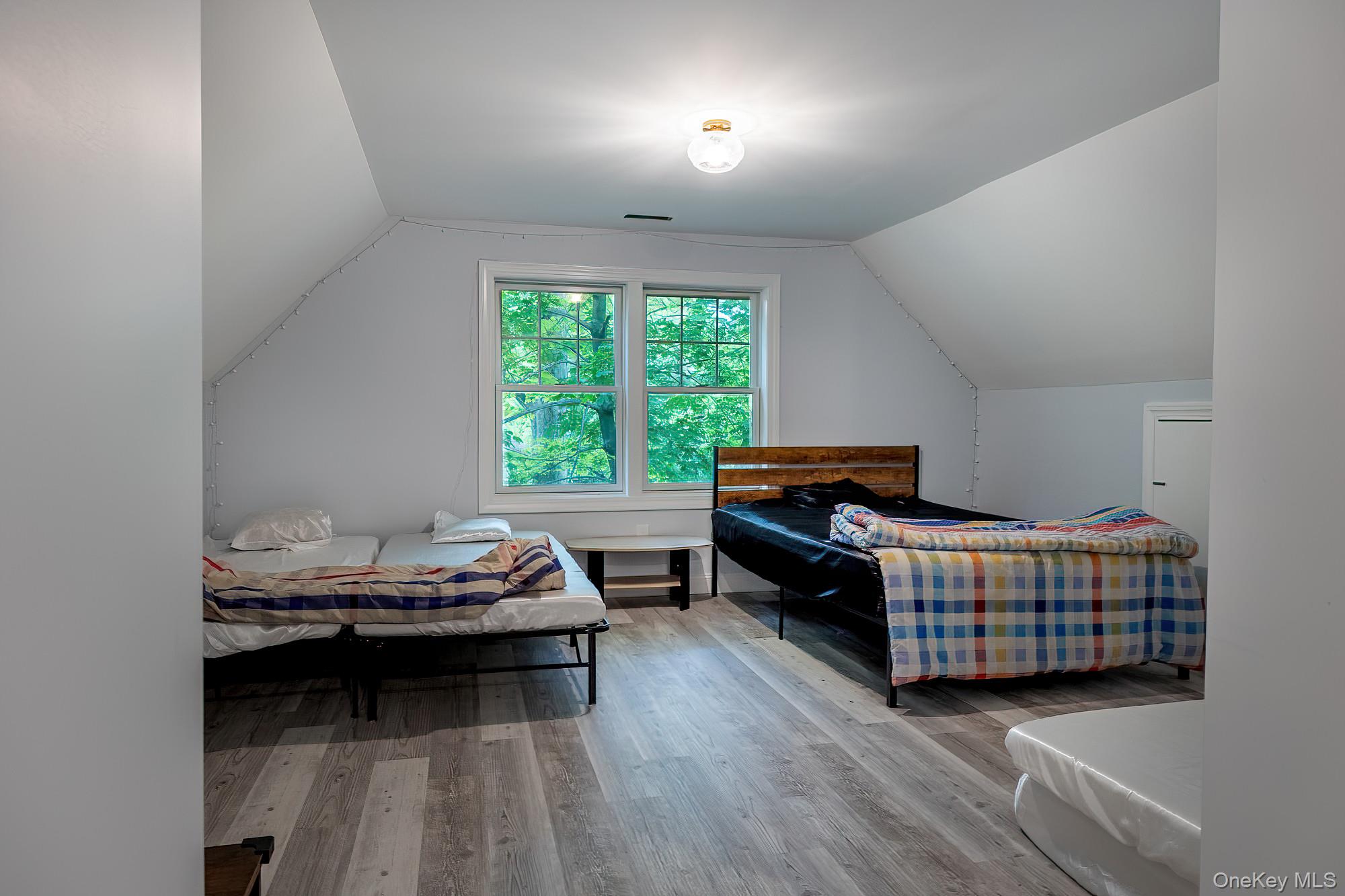 5 Teramar Way, White Plains, NY 10607