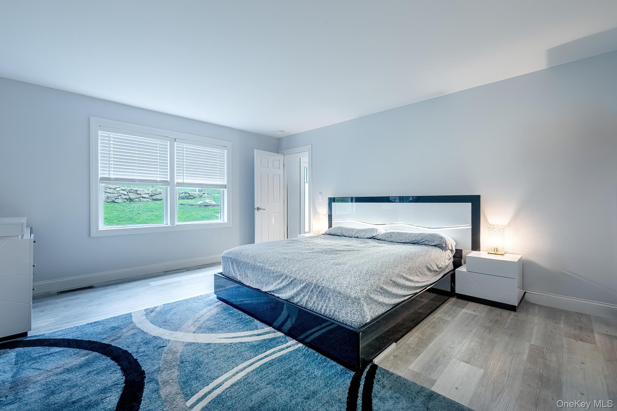 5 Teramar Way, White Plains, NY 10607