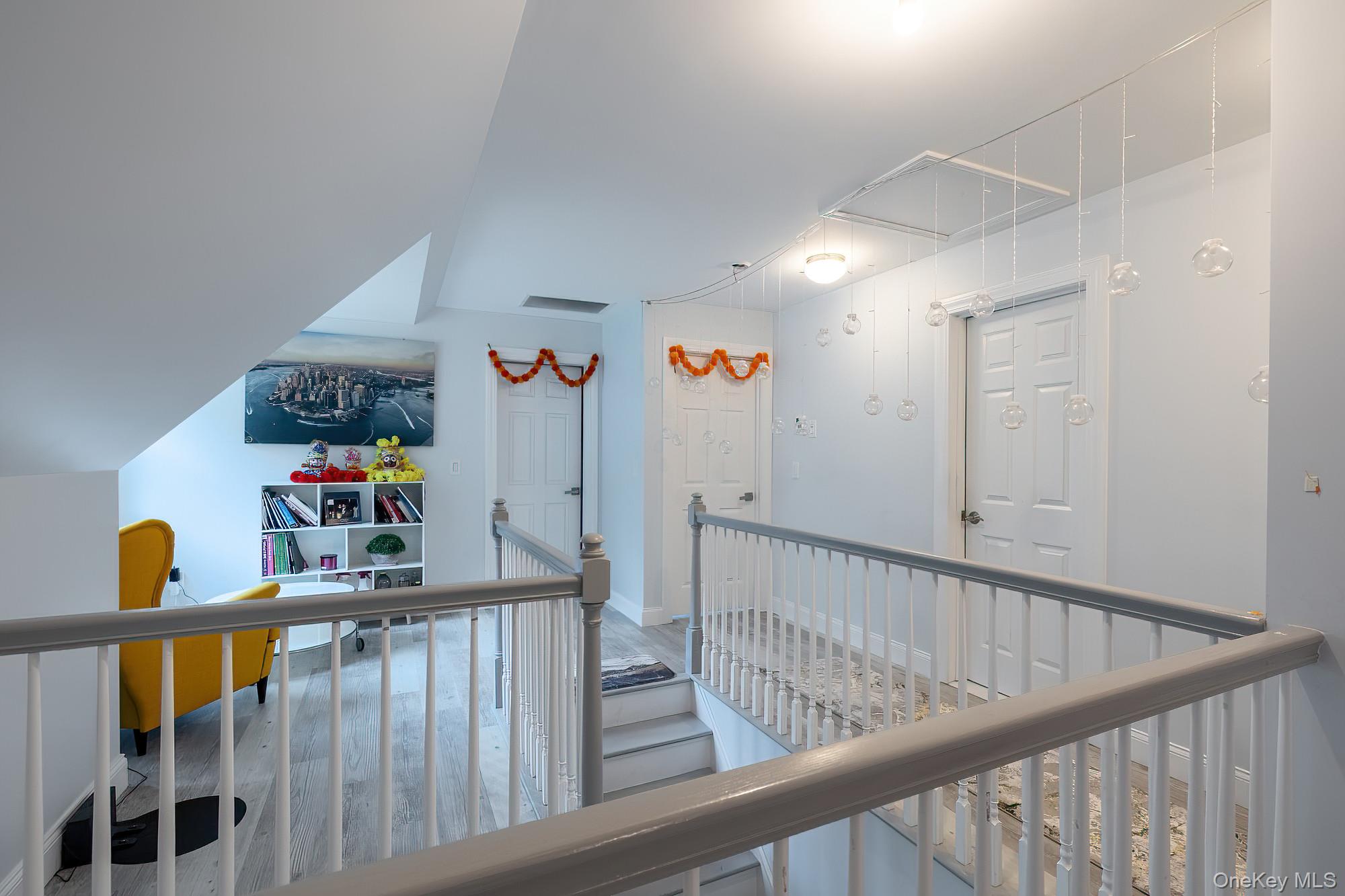 5 Teramar Way, White Plains, NY 10607