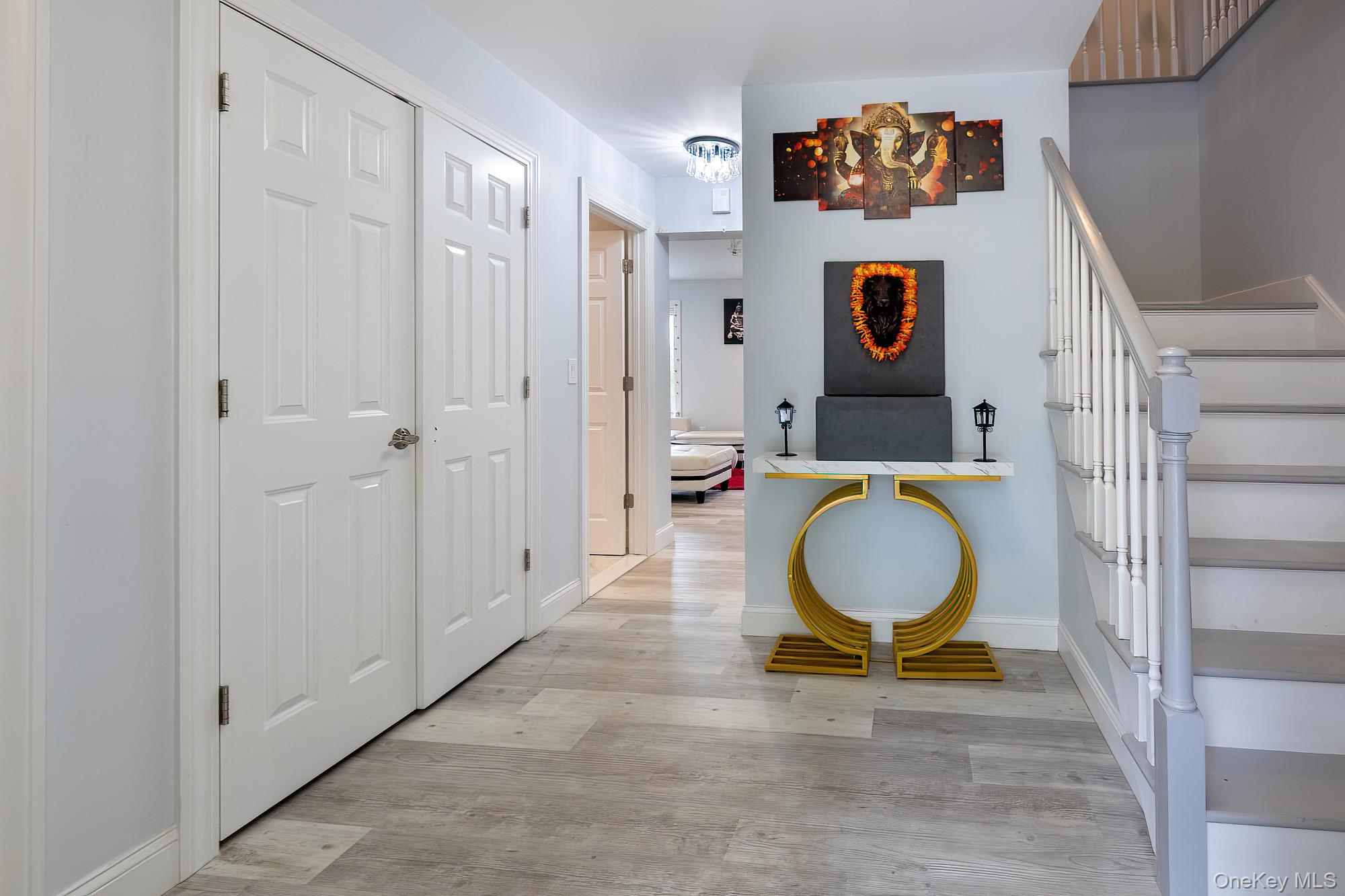 5 Teramar Way, White Plains, NY 10607