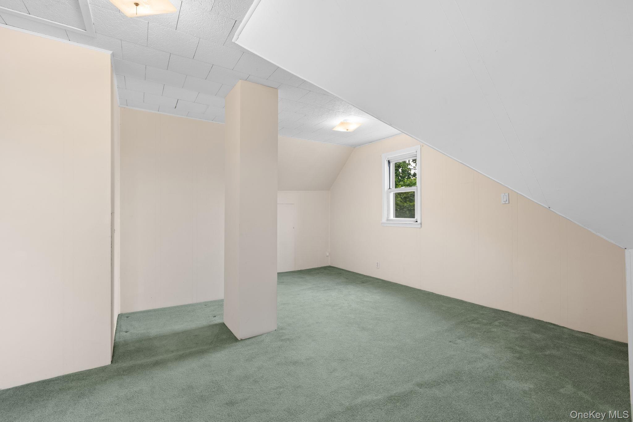 551 Minnieford Avenue, Bronx, NY 10464