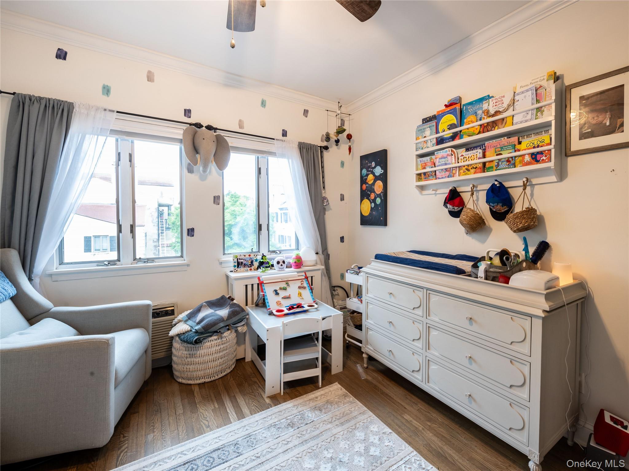 215 Middle Neck Road # 15-2A, Great Neck, NY 11021