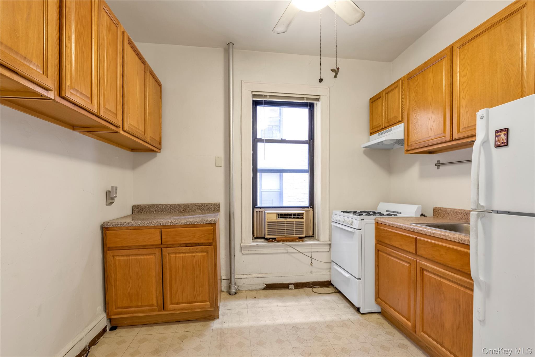 83-52 Talbot Street # 2H, Kew Gardens, NY 11415