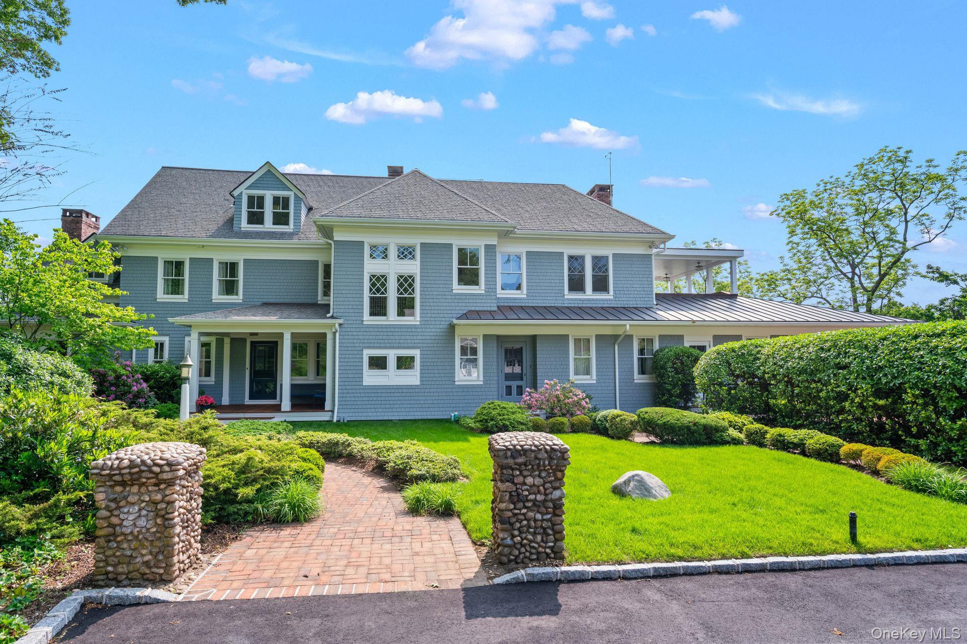 998 West Shore Road, Mill Neck, NY 11771