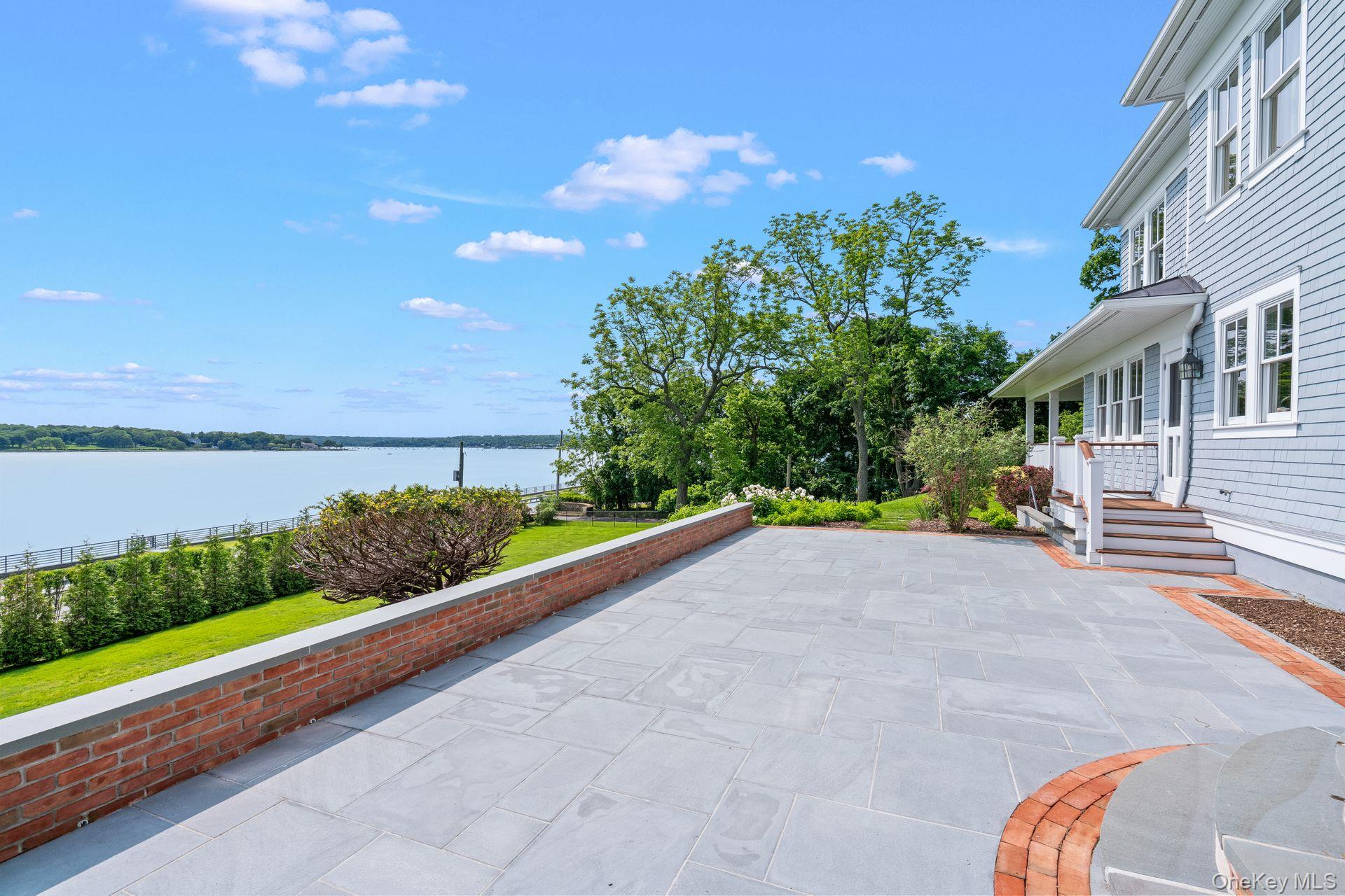 998 West Shore Road, Mill Neck, NY 11771