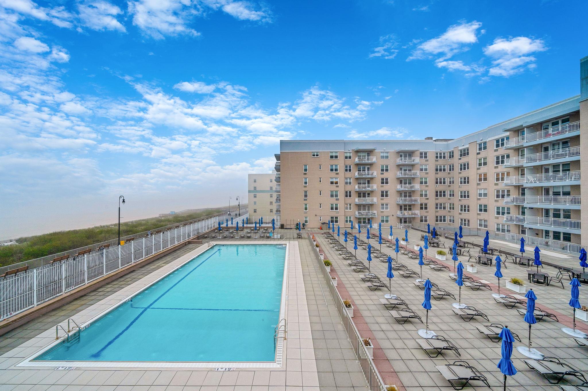 522 Shore Road # 3G, Long Beach, NY 11561