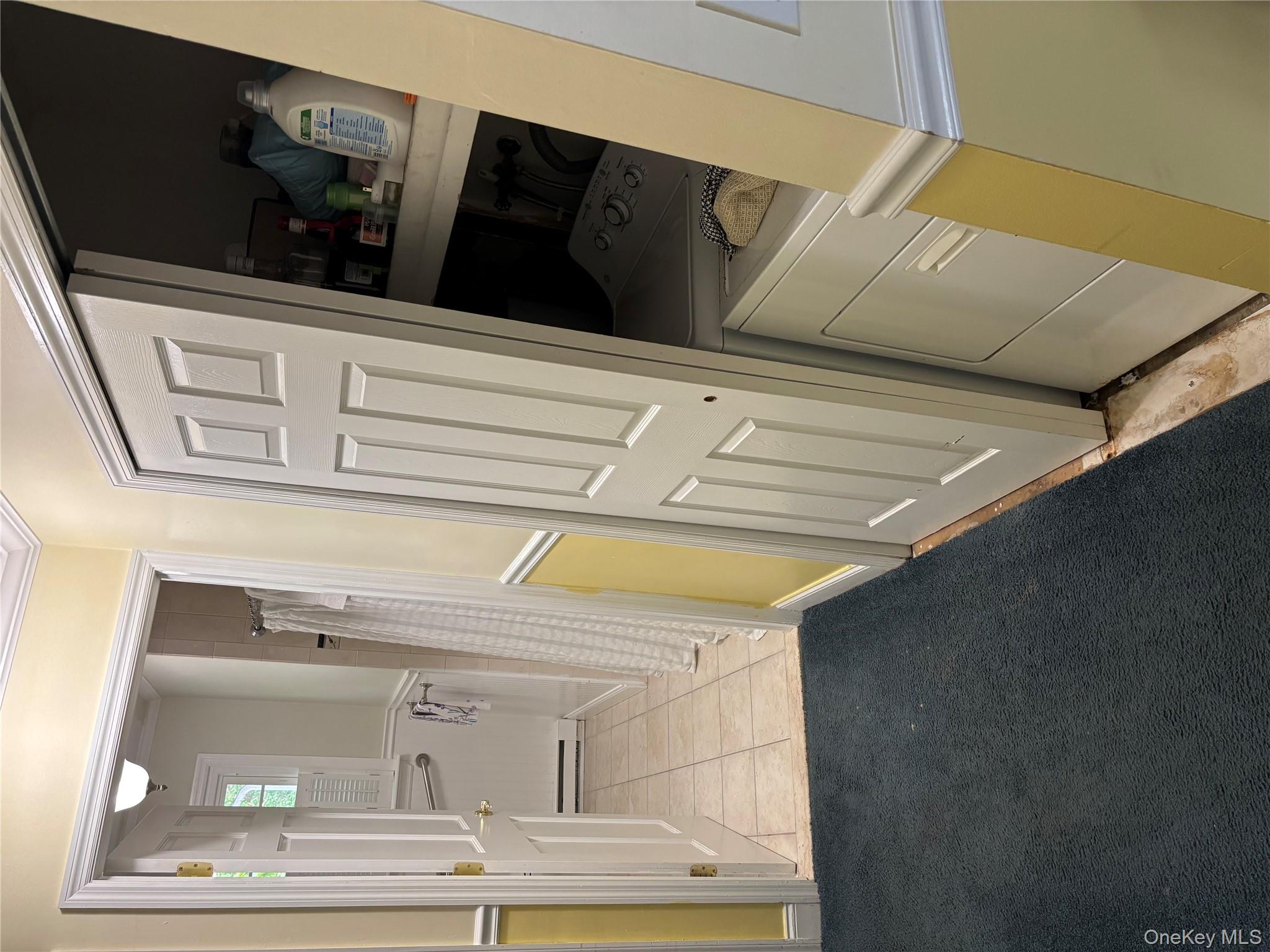 190 Canterbury Drive, Ridge, NY 11961