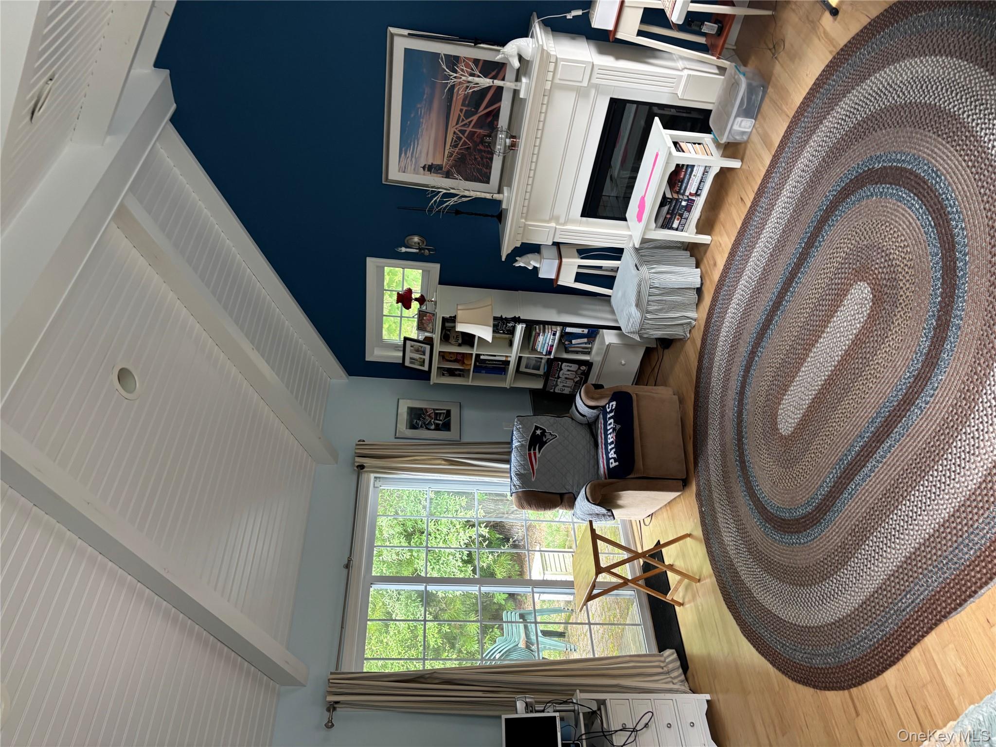 190 Canterbury Drive, Ridge, NY 11961