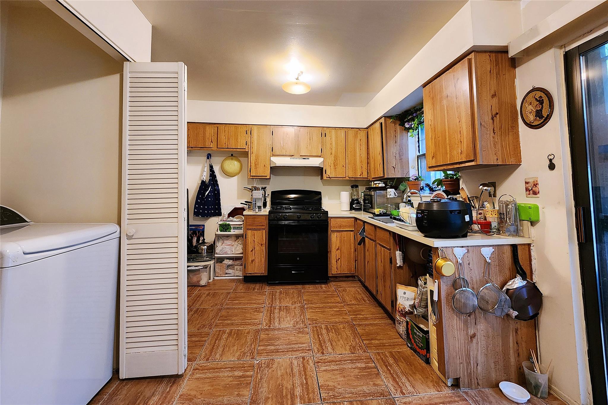 120-16 Cove Court # 87A, College Point, NY 11356