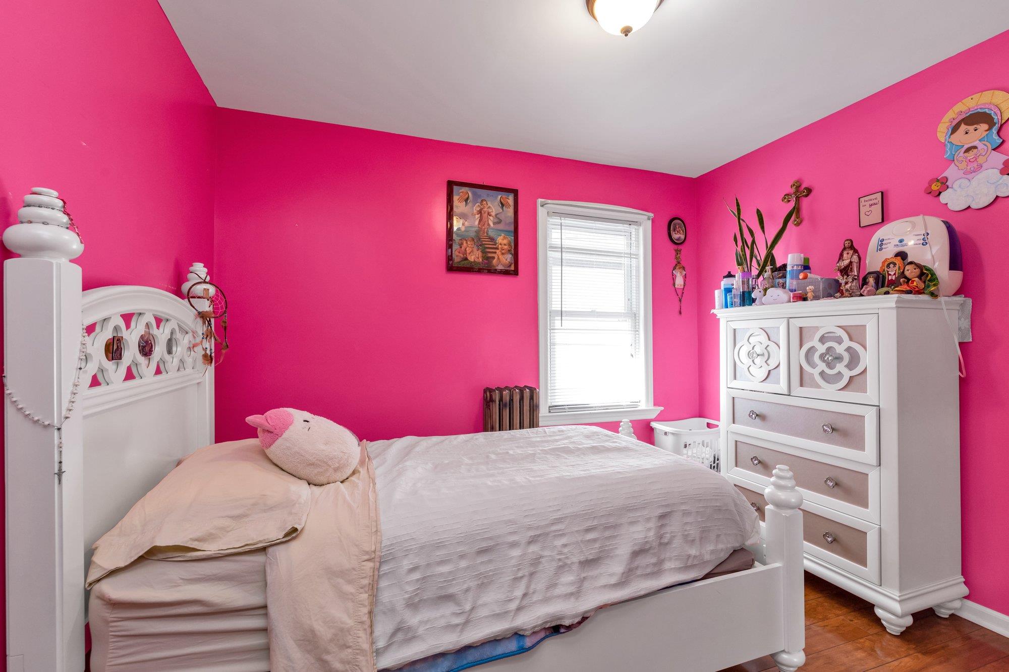 91-25 78 Street, Woodhaven, NY 11421