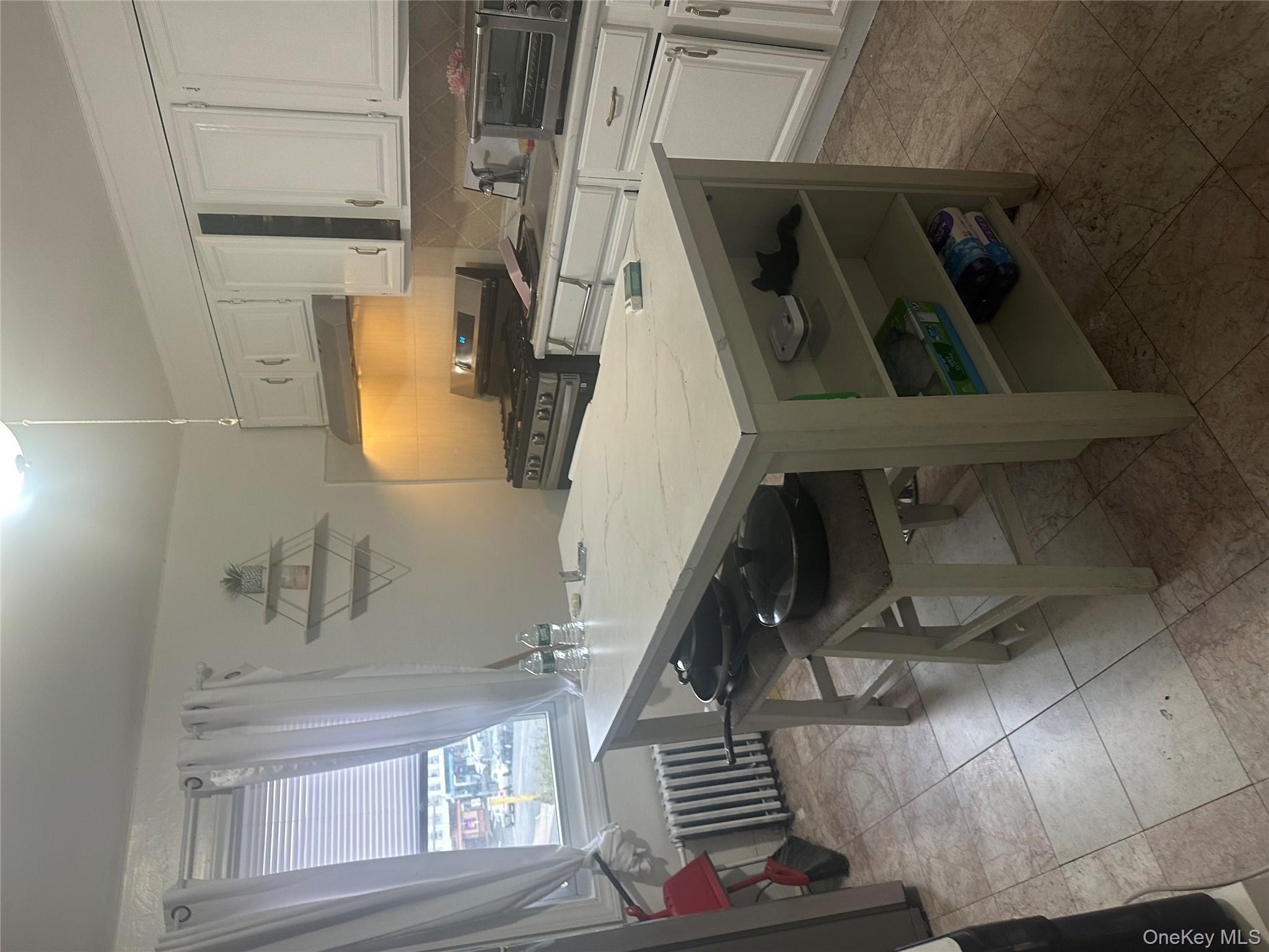 21 Drake Avenue, New Rochelle, NY 10805