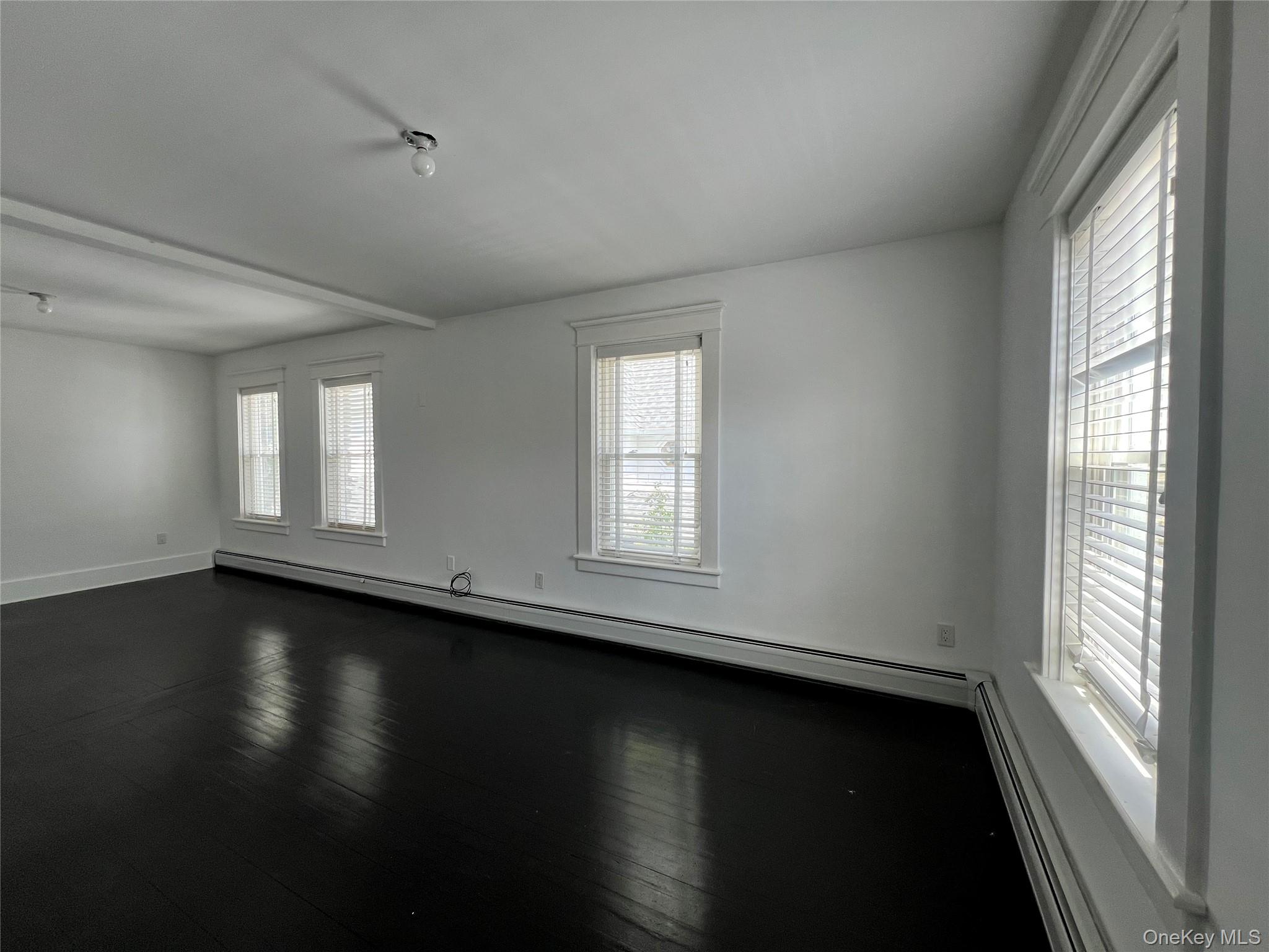 17 Washington Avenue, Millbrook, NY 12545