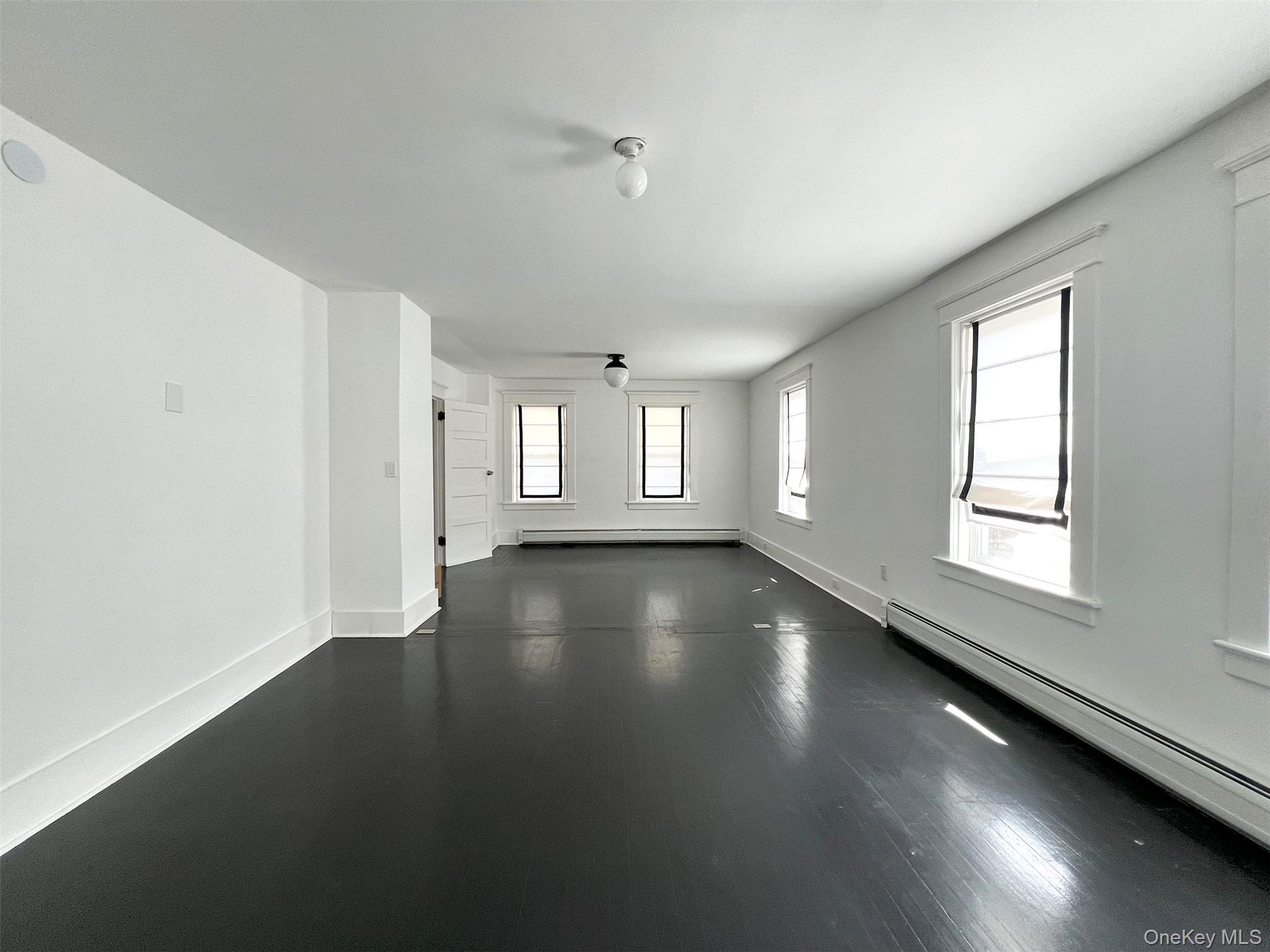 17 Washington Avenue, Millbrook, NY 12545