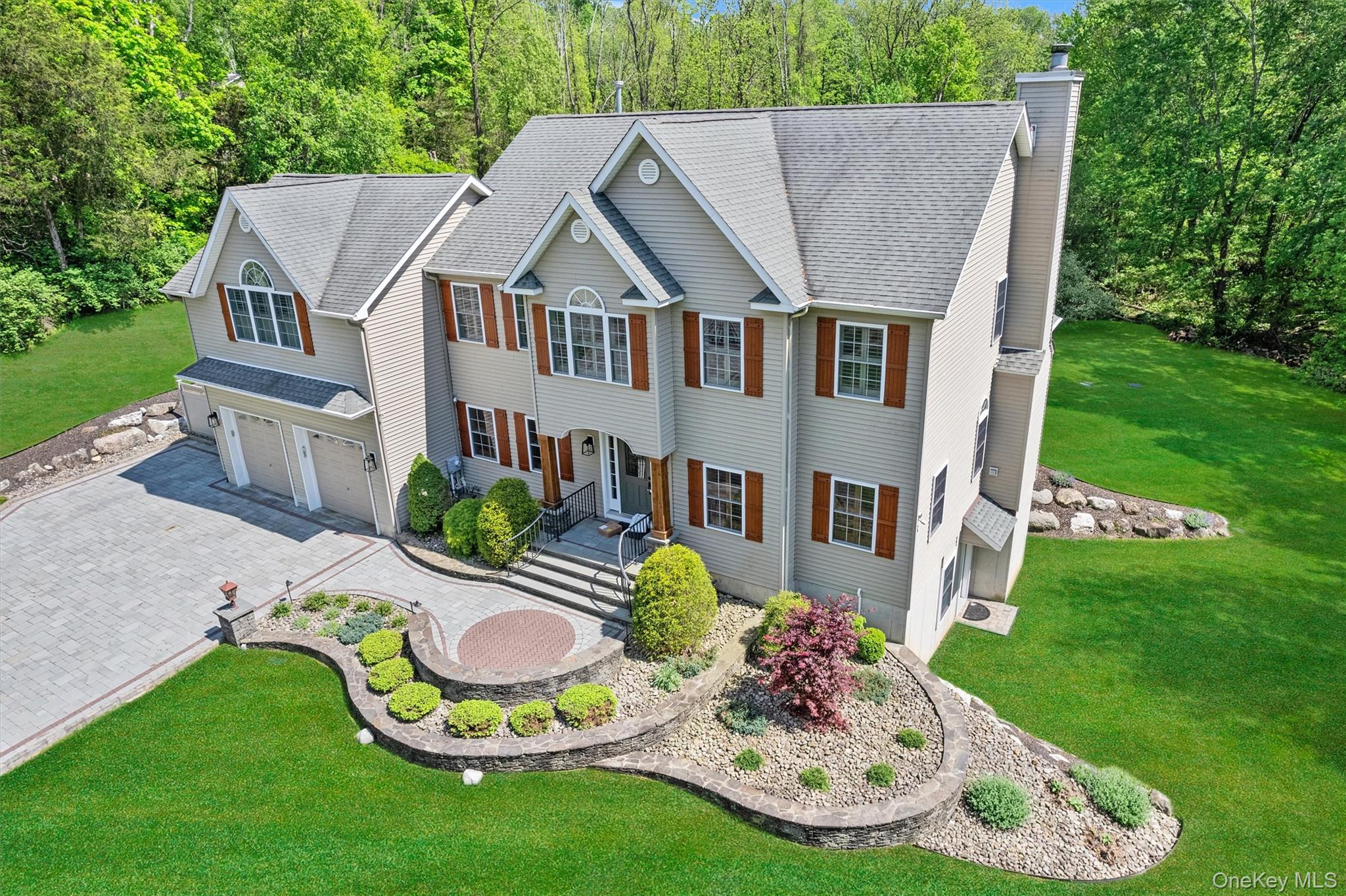 7 Stonewall Court, Warwick, NY 10990