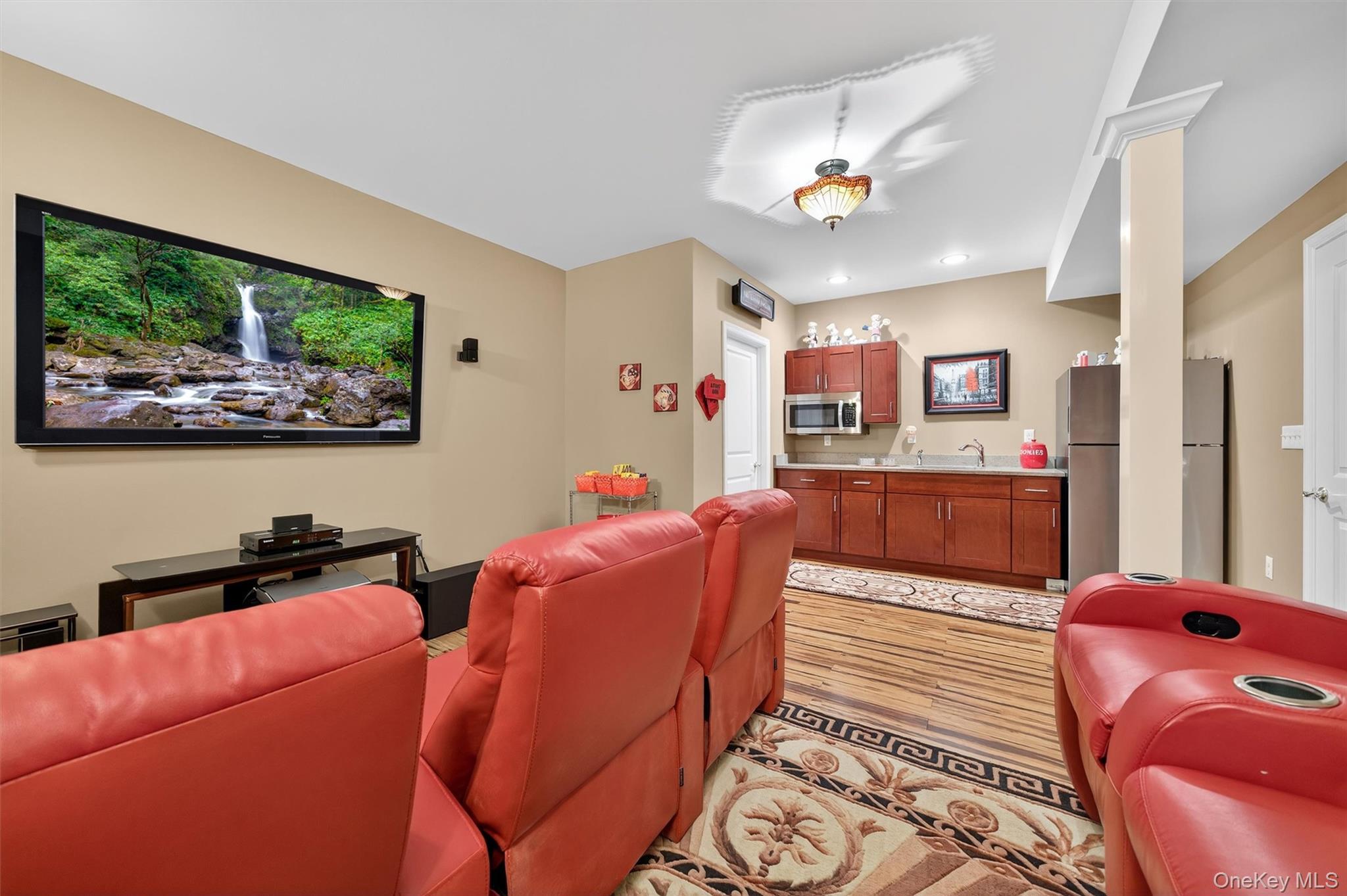 7 Stonewall Court, Warwick, NY 10990