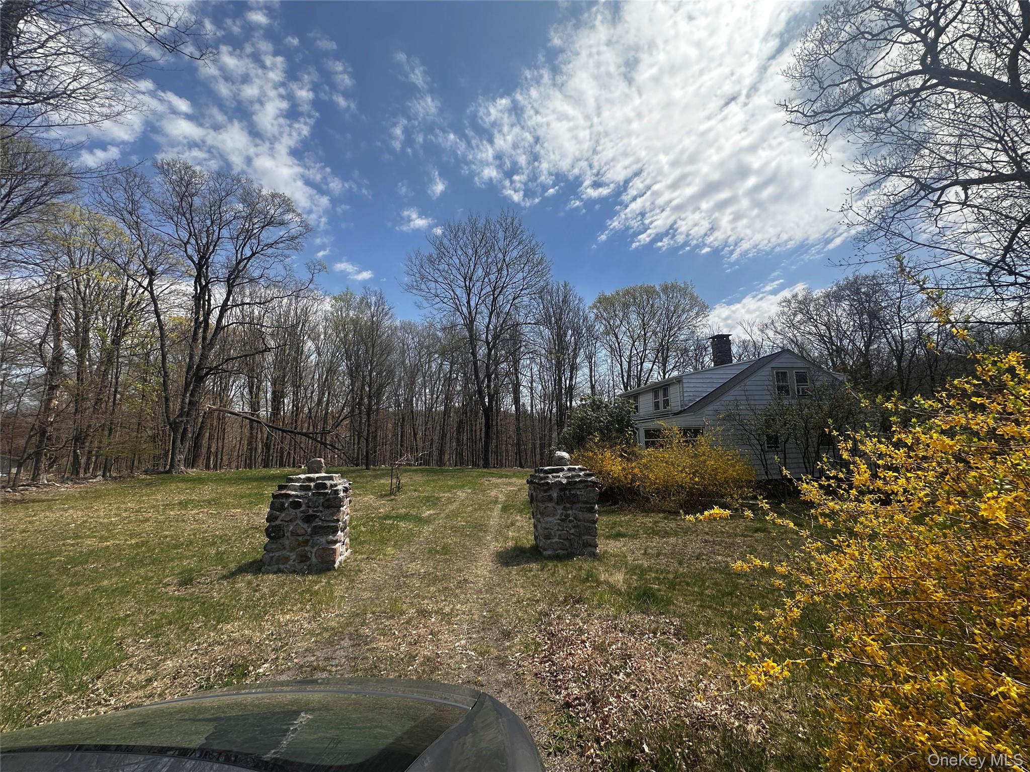 102 Cedar Cliff Road, Monroe, NY 10950