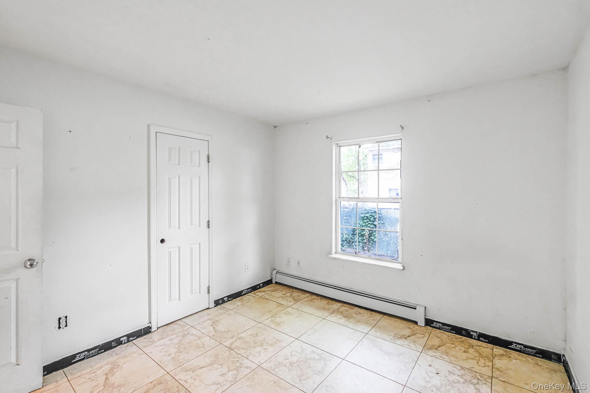 122 Eleanor Avenue, Mastic, NY 11950