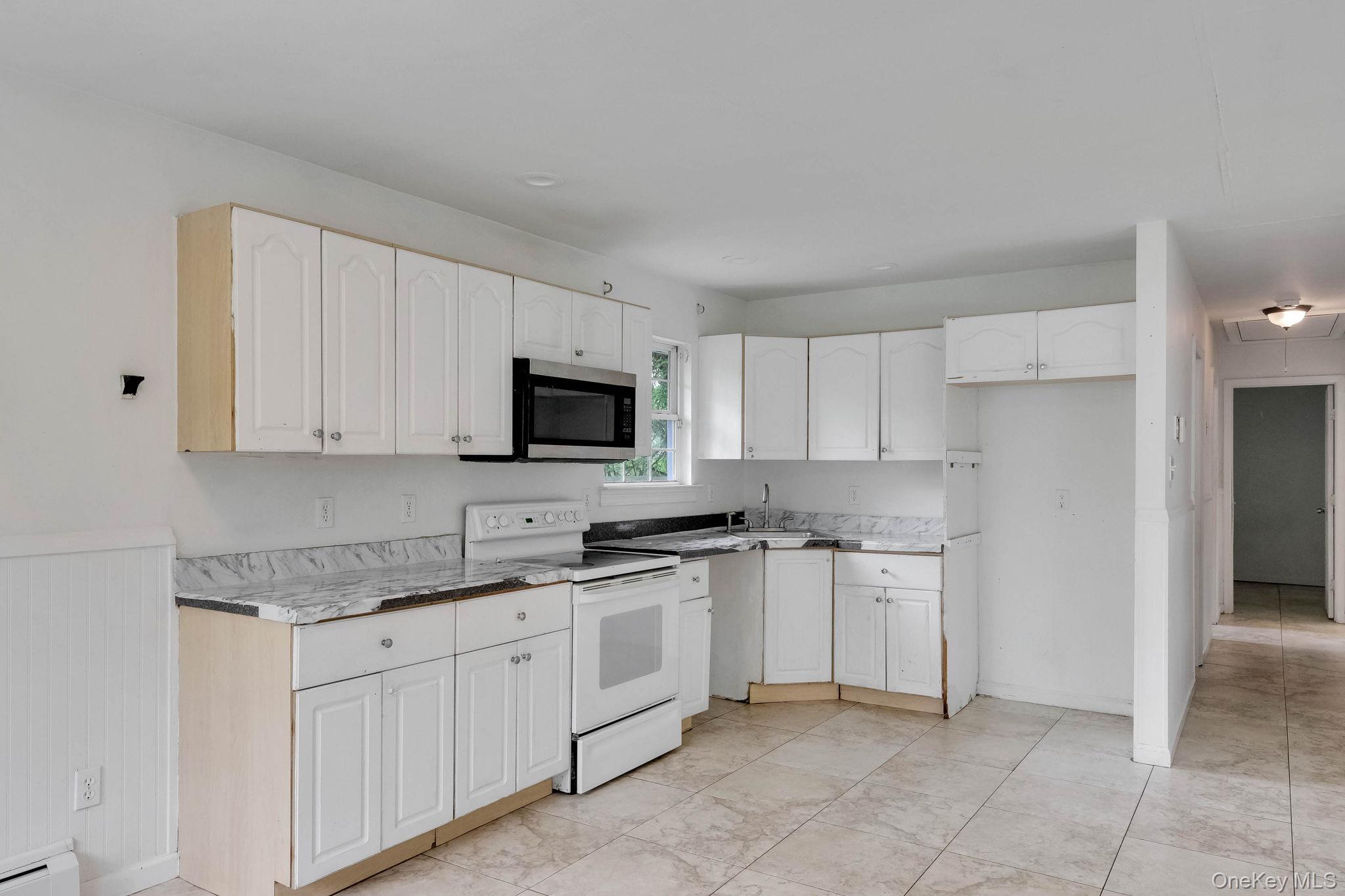 122 Eleanor Avenue, Mastic, NY 11950