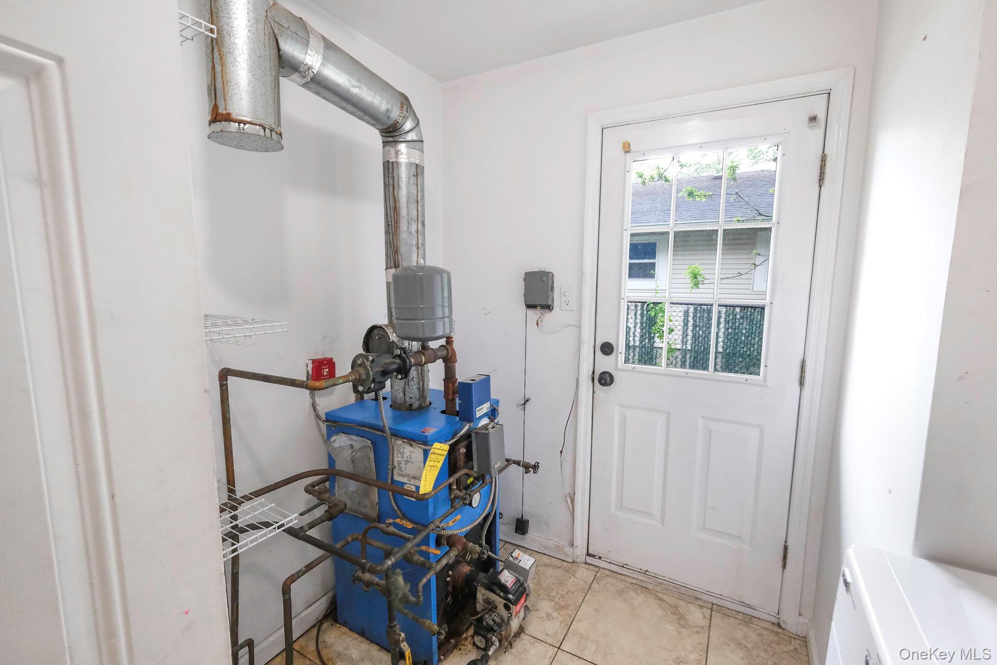 122 Eleanor Avenue, Mastic, NY 11950