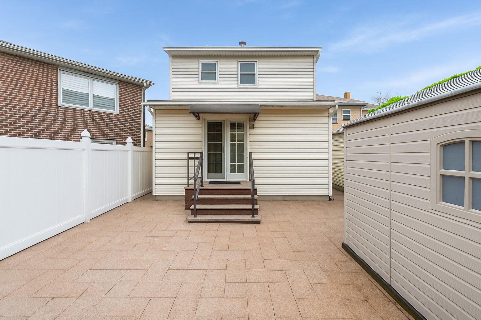 71-26 58 Avenue, Maspeth, NY 11378