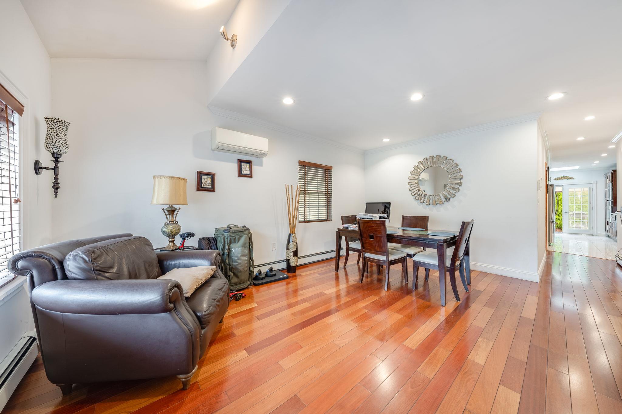 71-26 58 Avenue, Maspeth, NY 11378