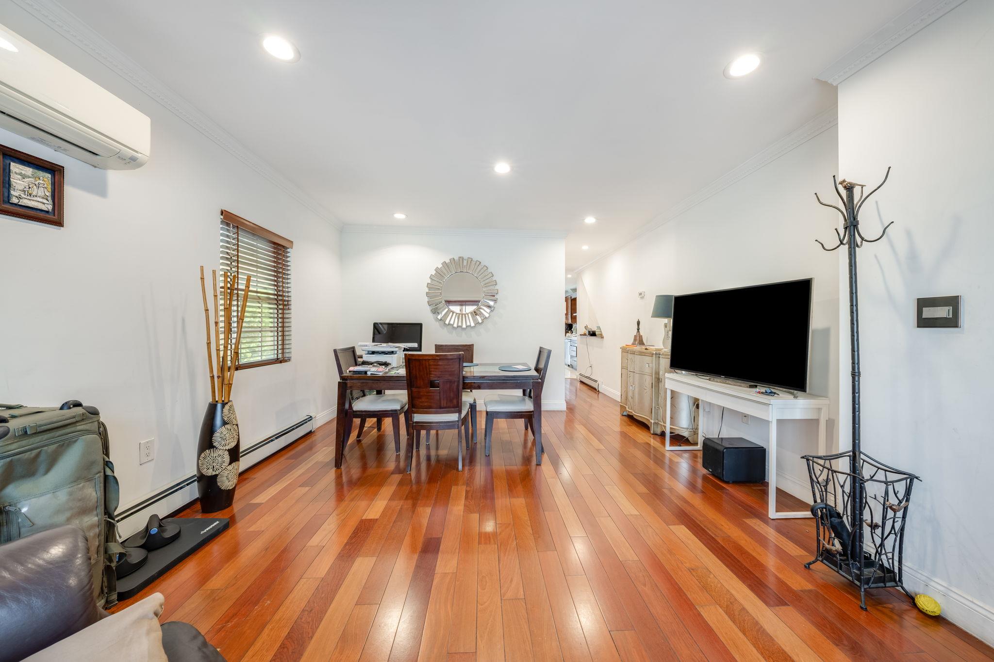 71-26 58 Avenue, Maspeth, NY 11378