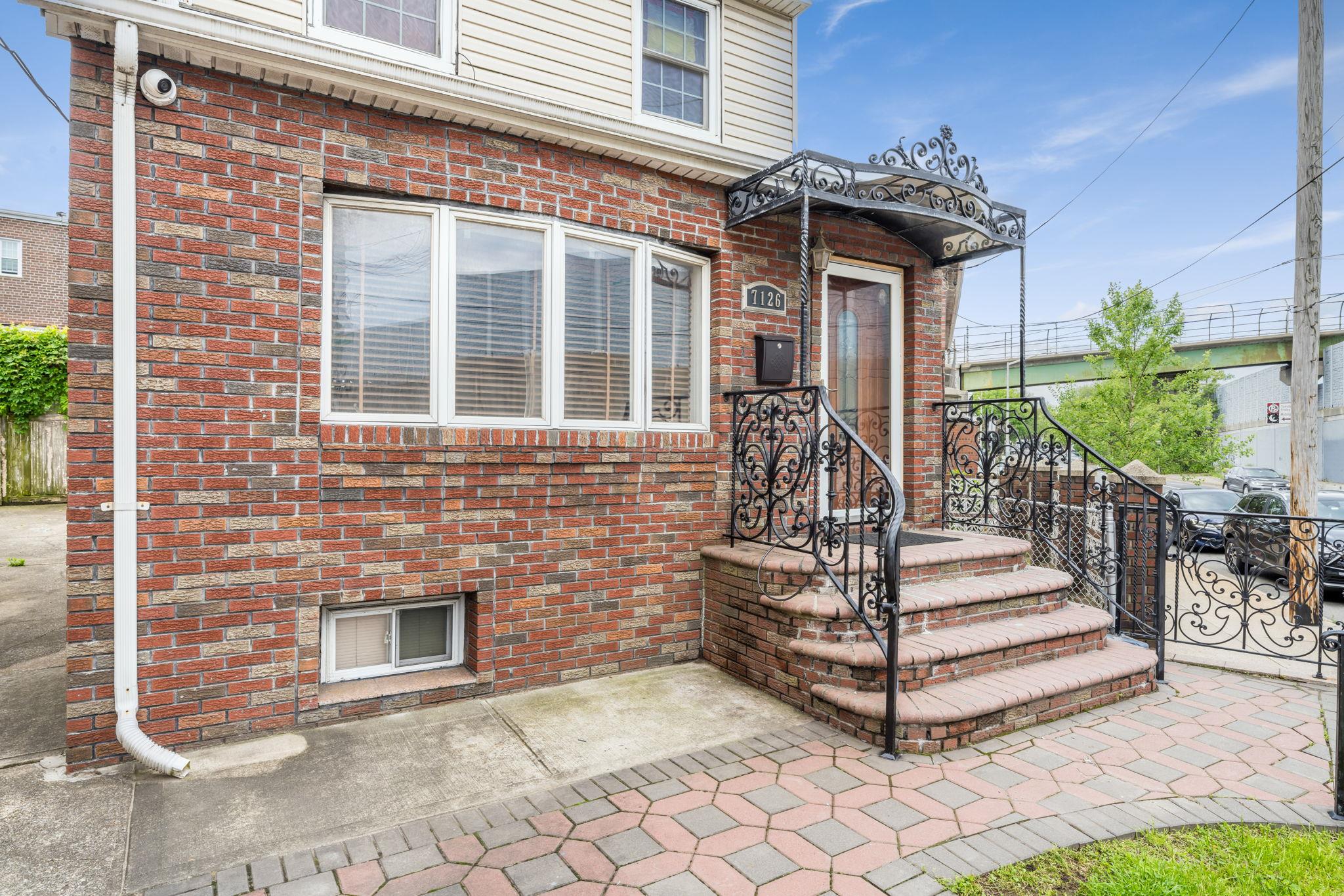 71-26 58 Avenue, Maspeth, NY 11378