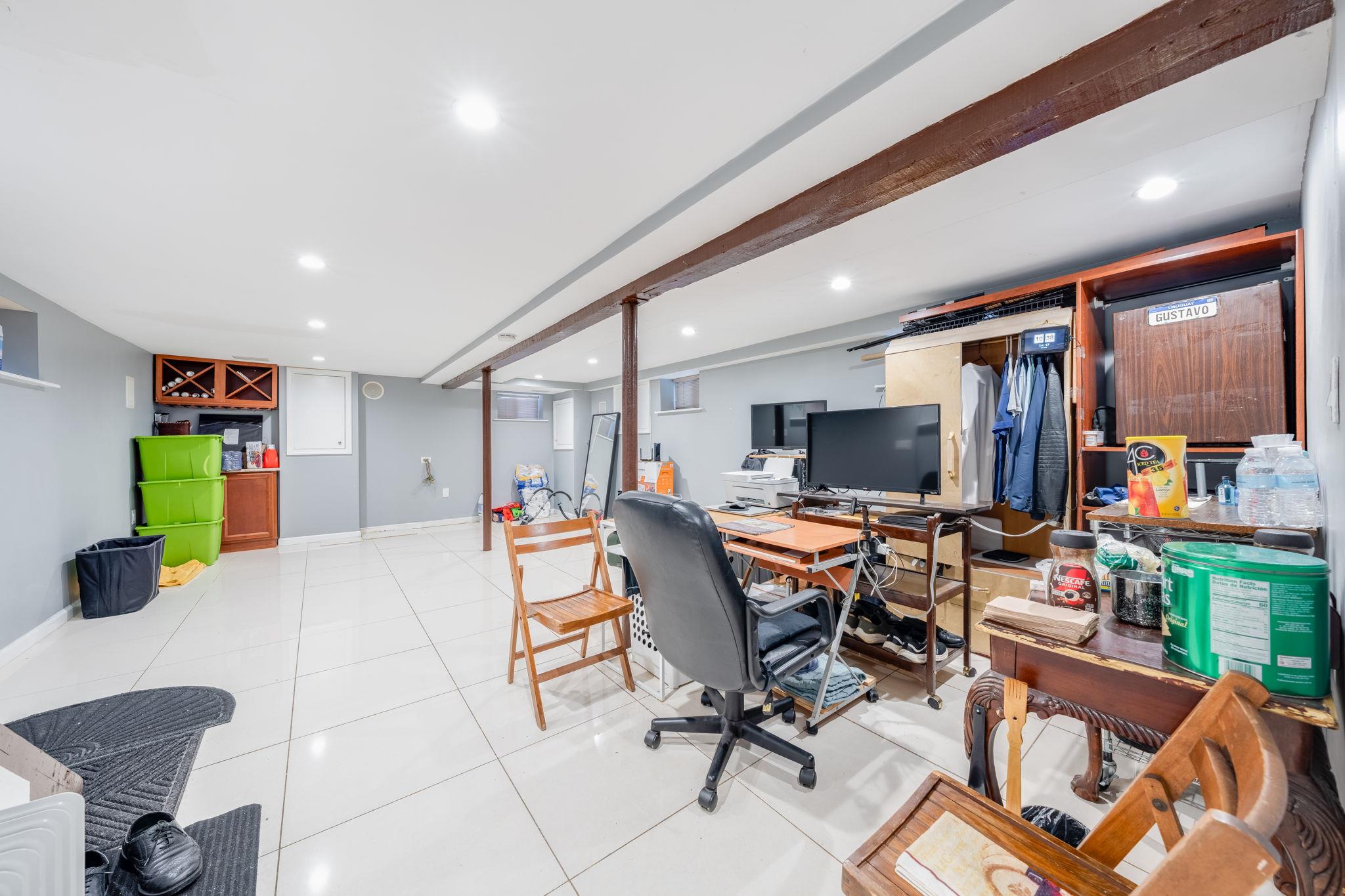 71-26 58 Avenue, Maspeth, NY 11378