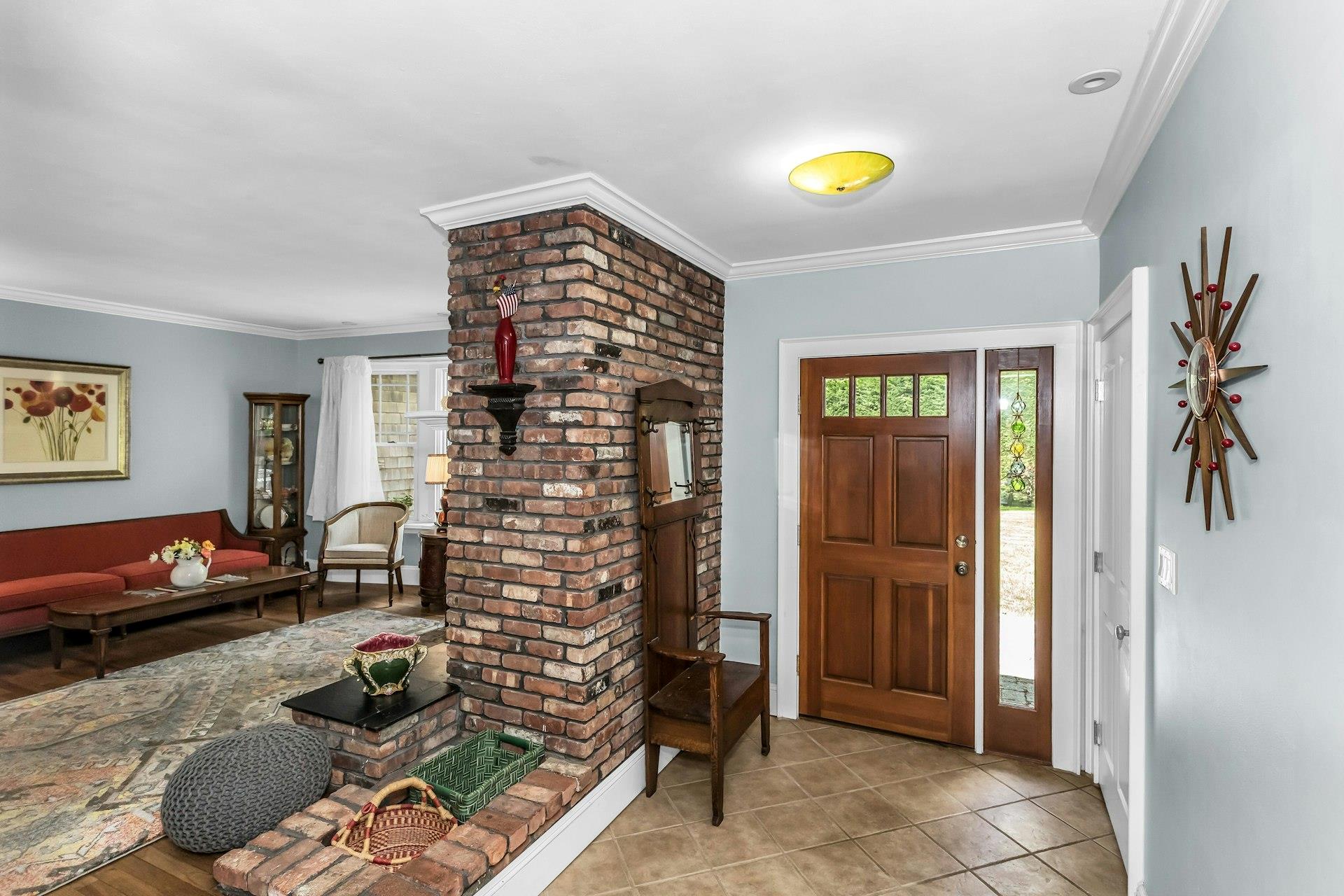 13 Delacey Avenue, East Quogue, NY 11942